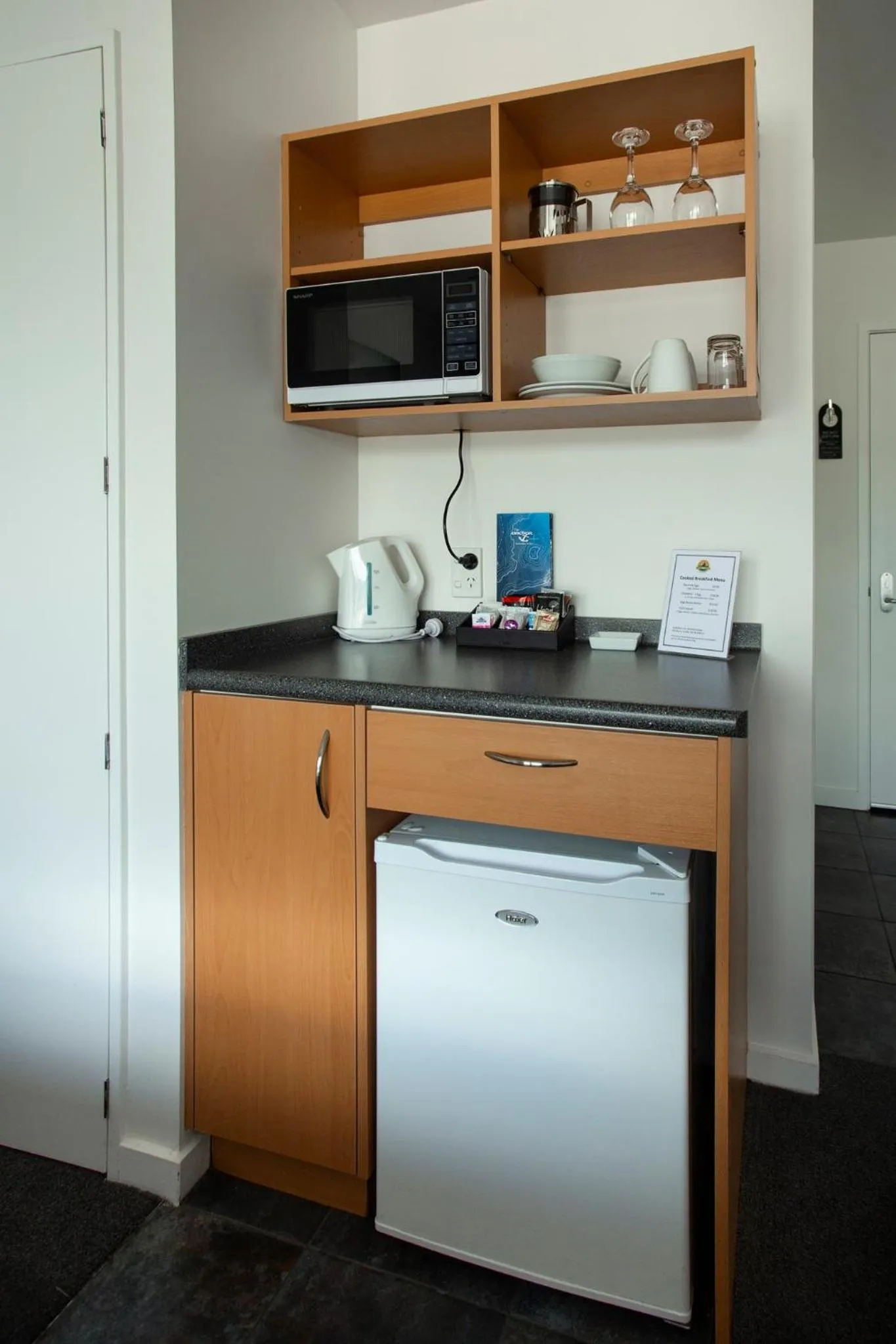 Coffee/tea facilities in Harbourside Lodge