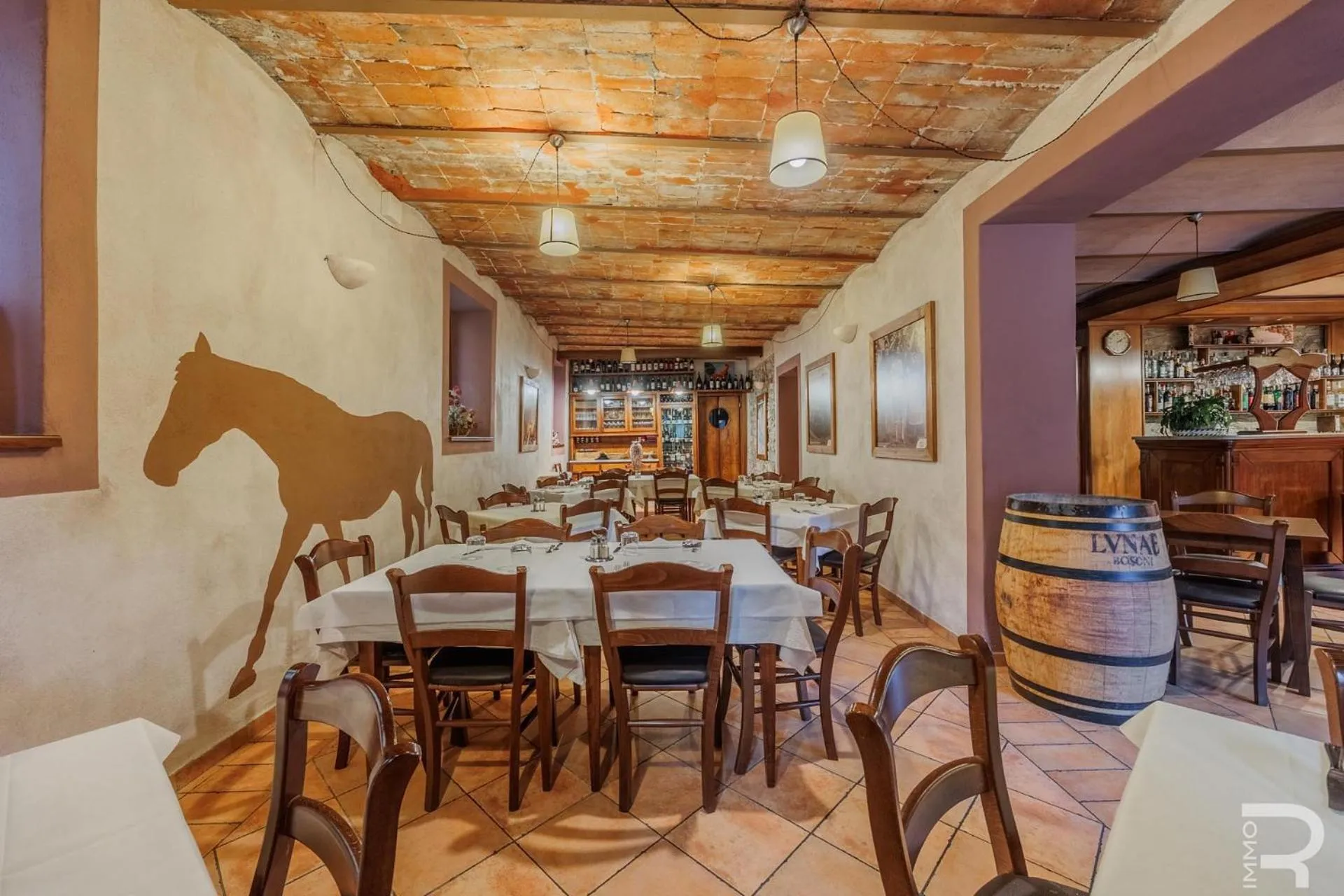 Restaurant/places to eat in Albergo Miramonti