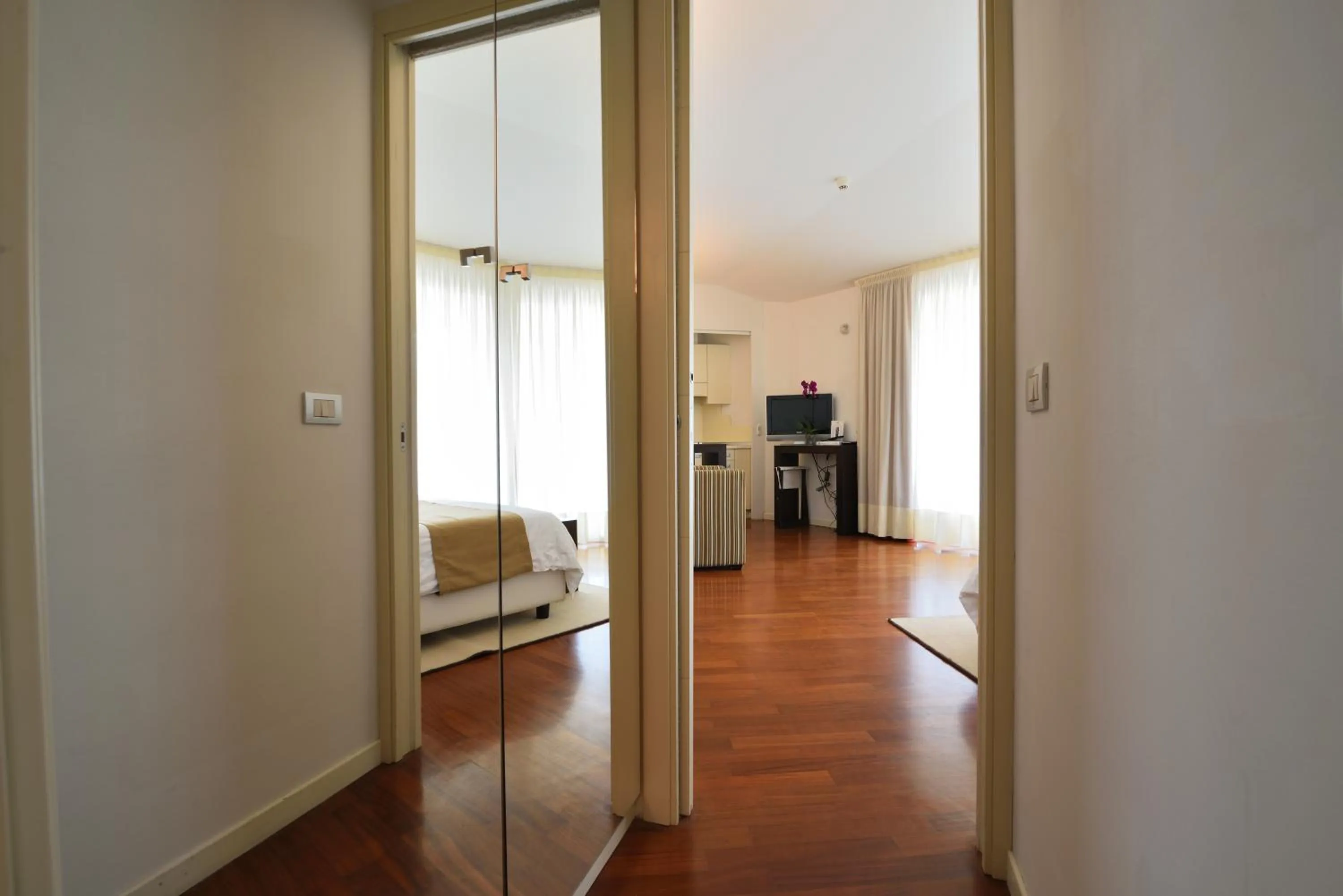 Area and facilities in Eden Rock Resort