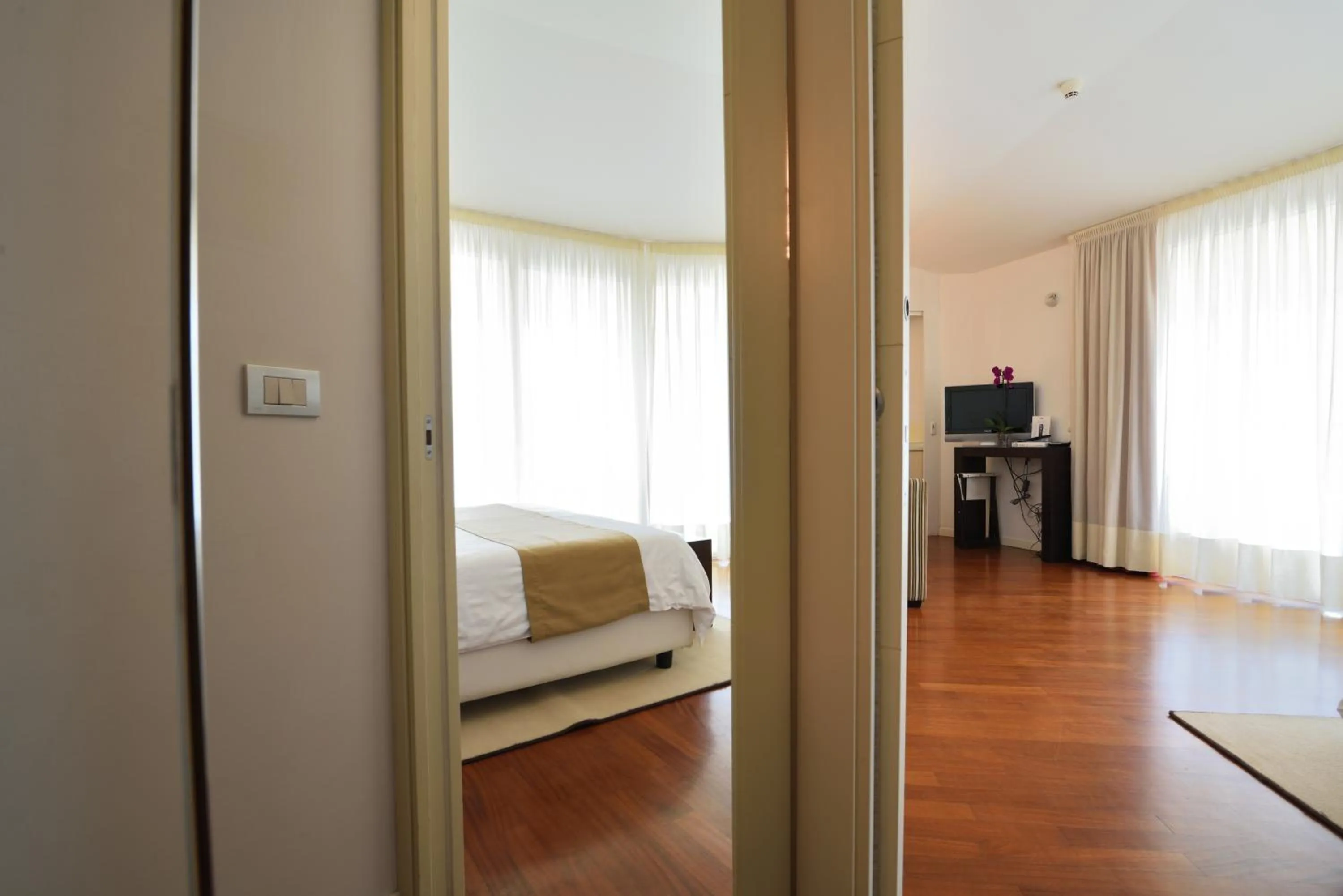 Area and facilities in Eden Rock Resort