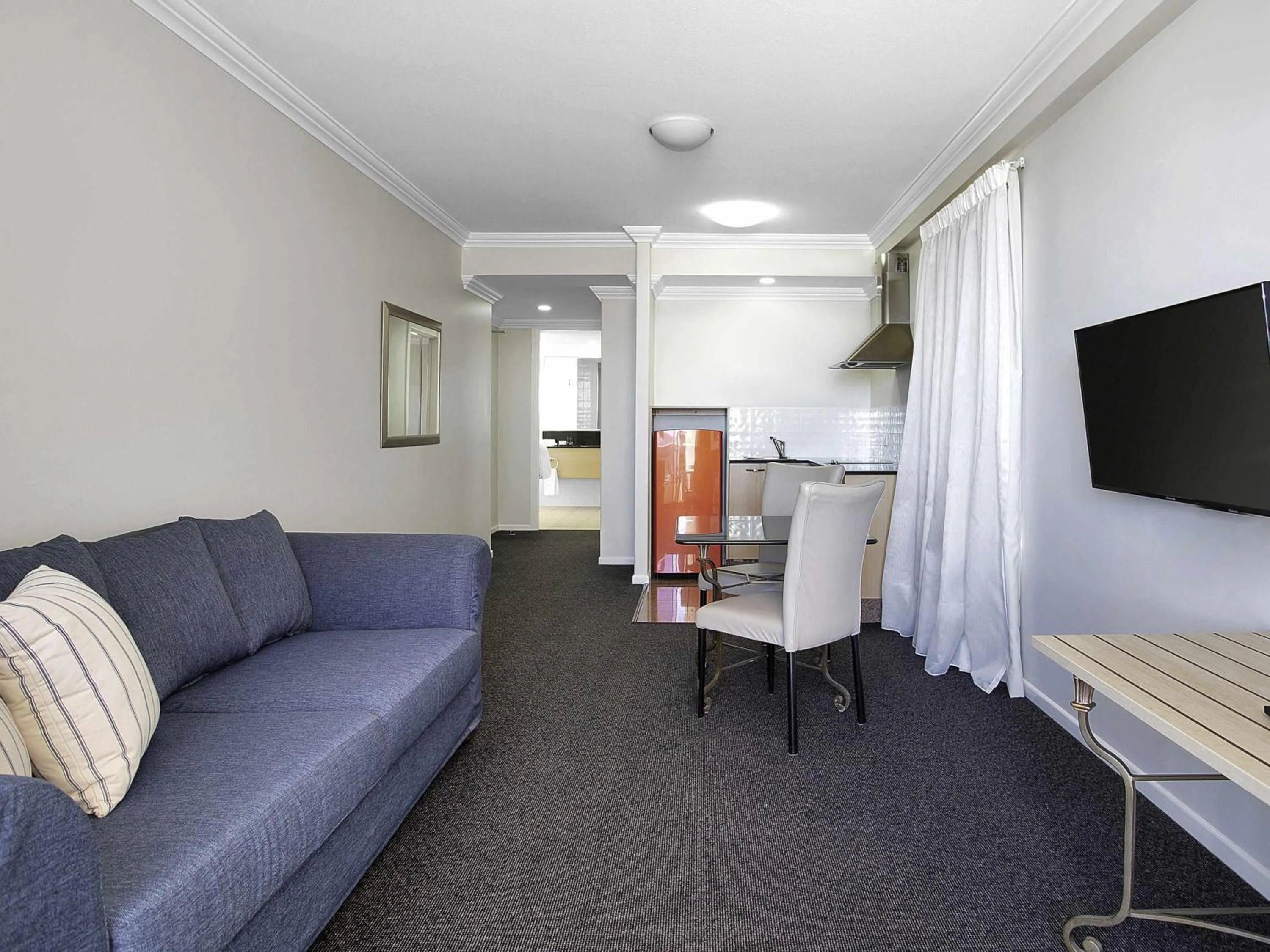 Bedroom in Mantra Mackay