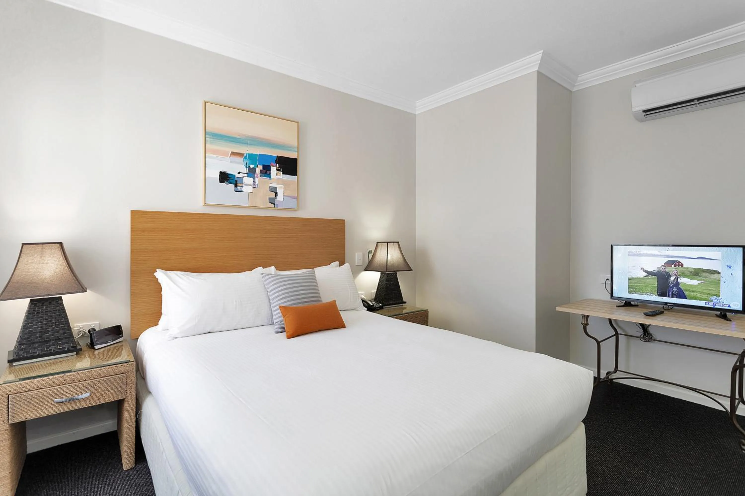 Bedroom, Bed in Mantra Mackay