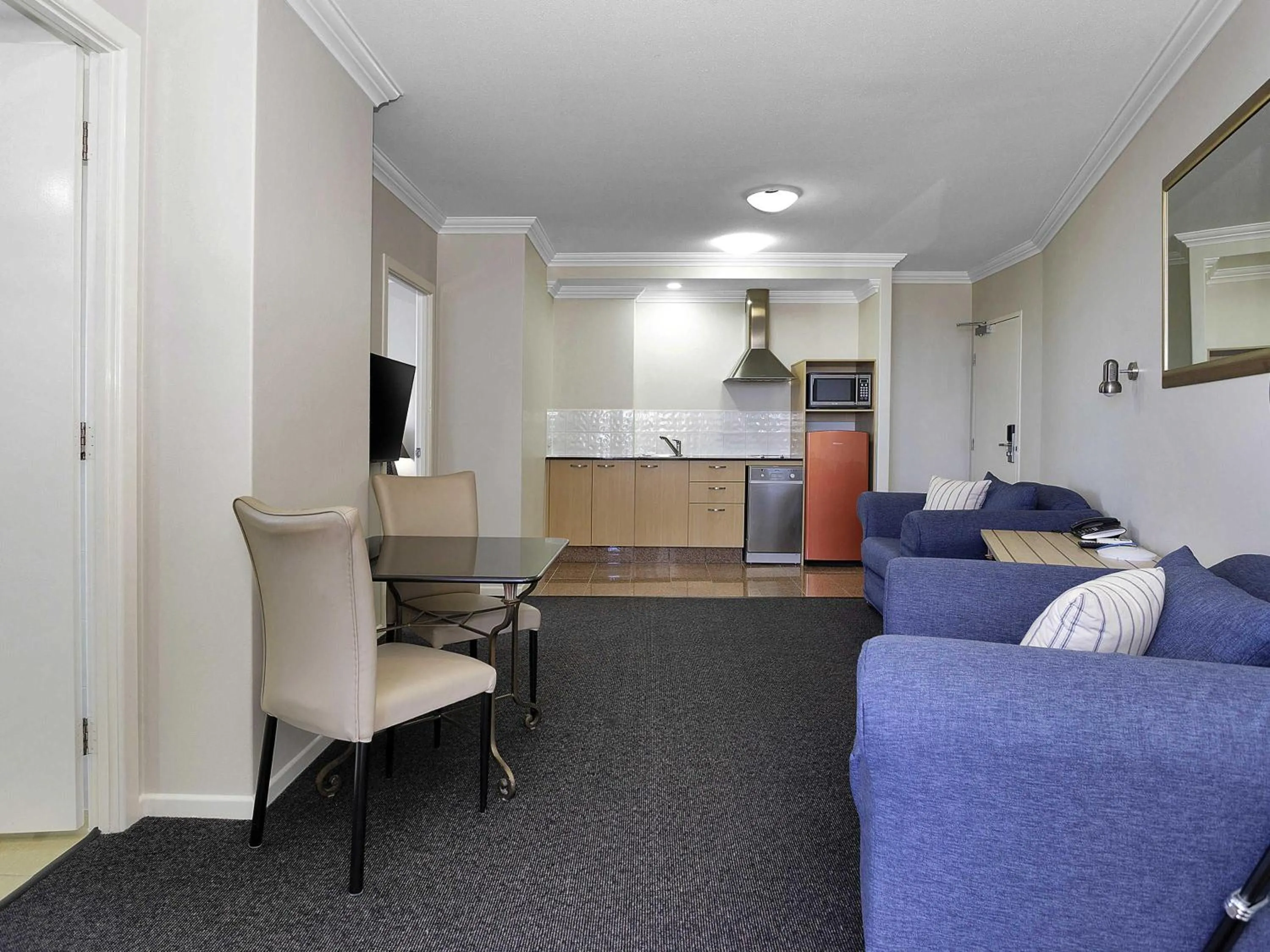 Bedroom in Mantra Mackay