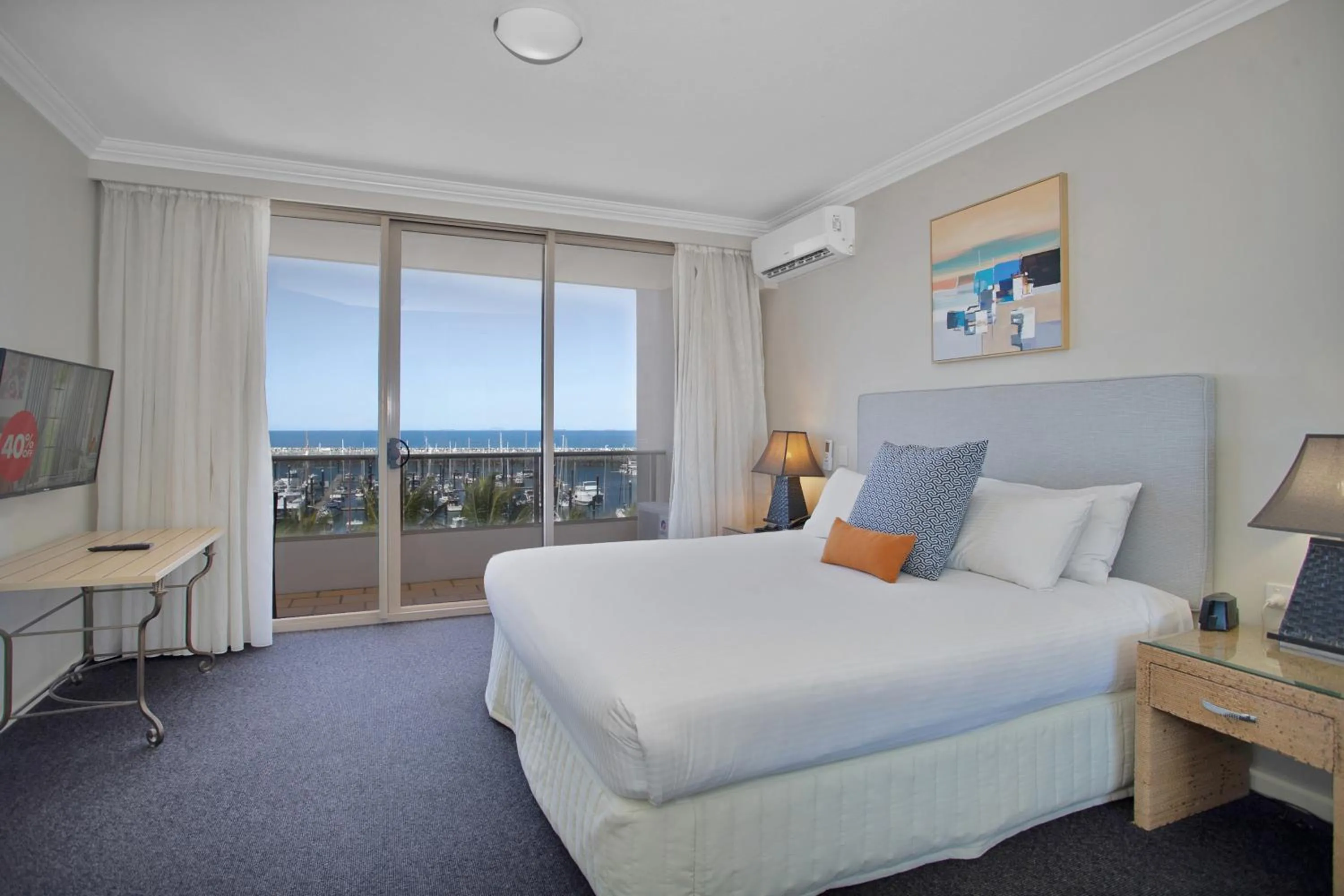 Bedroom, Bed in Mantra Mackay