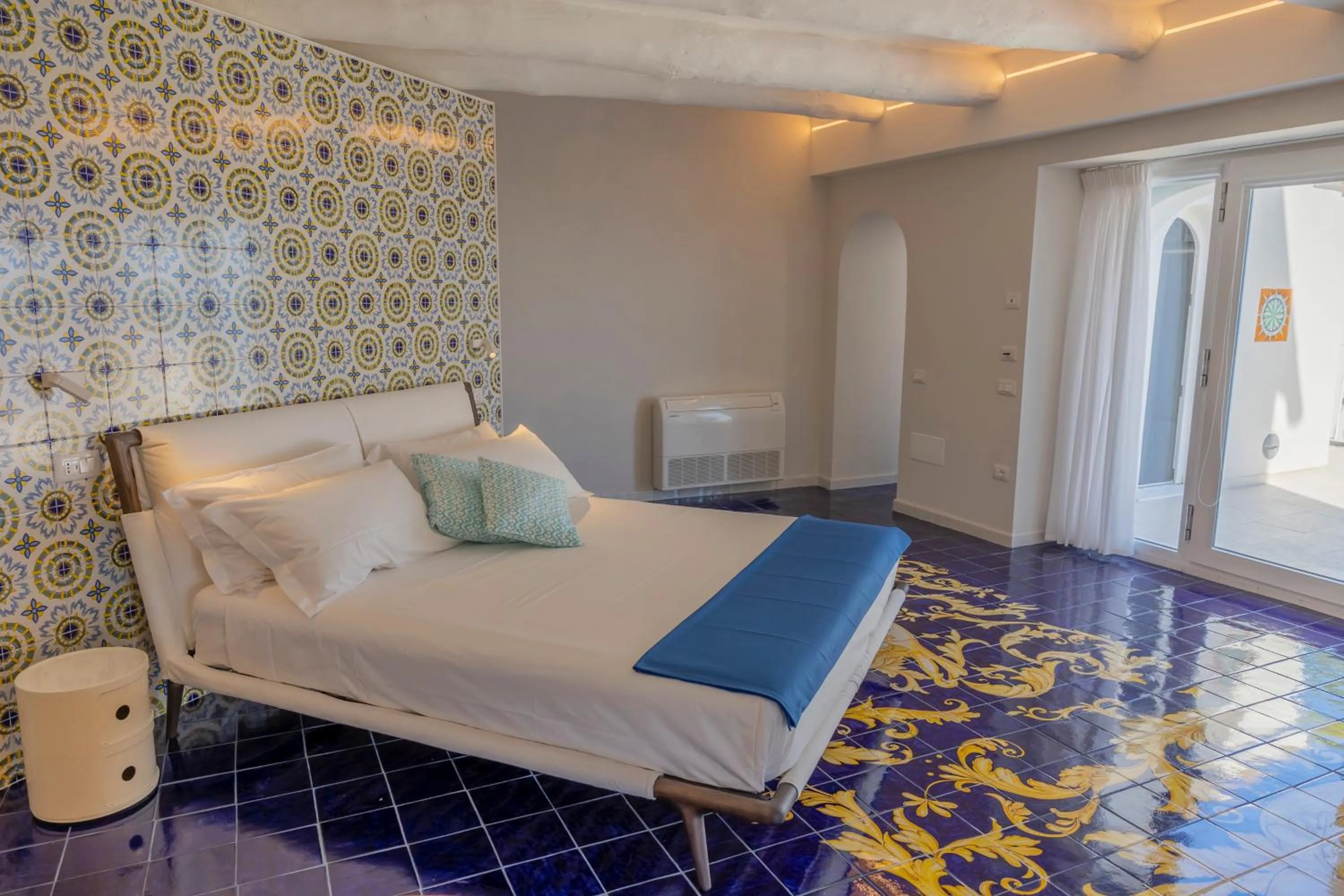 Other, Bed in Decori Suites Amalfi Coast - Free Parking