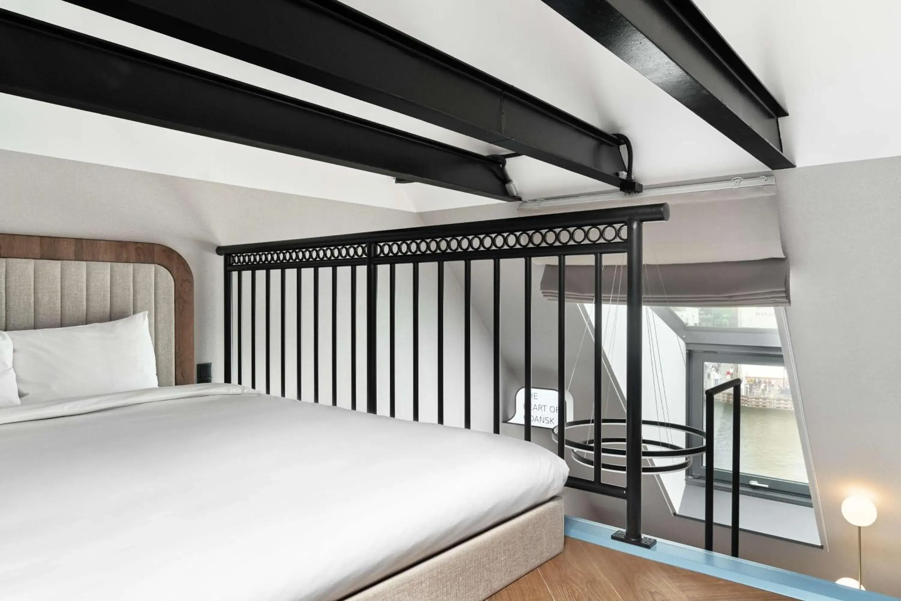 View (from property/room) in Radisson RED Gdansk, Wyspa Spichrzów View (from property/room) in Radisson RED Gdansk, Wyspa Spichrzów