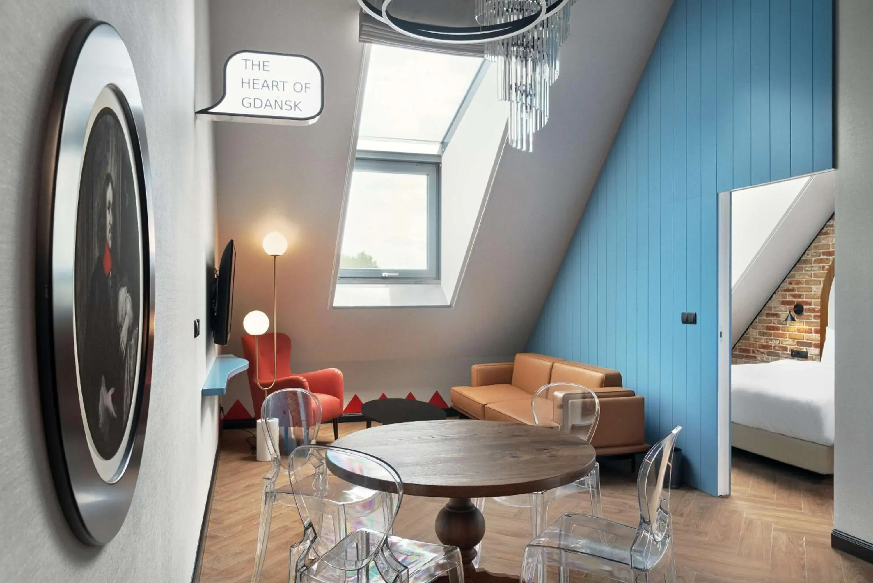 Photo of the whole room in Radisson RED Gdansk, Wyspa Spichrzów Photo of the whole room in Radisson RED Gdansk, Wyspa Spichrzów