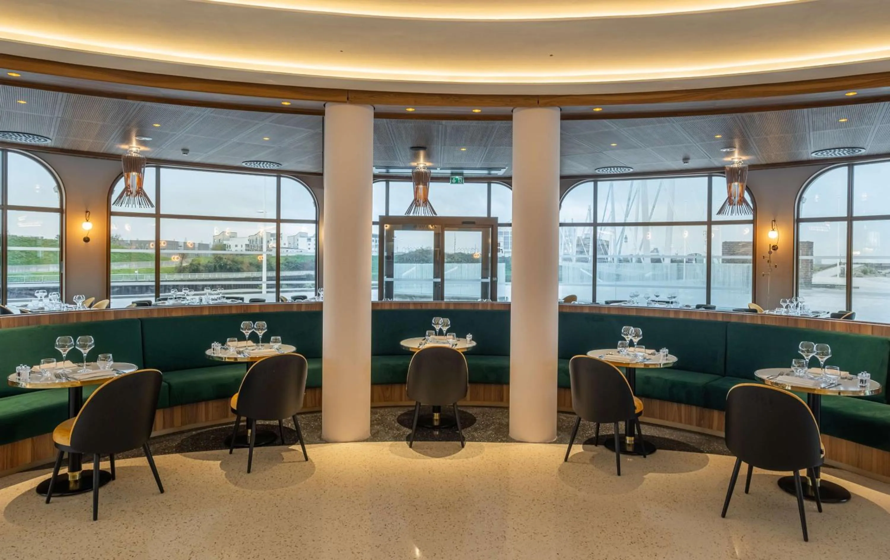 Restaurant/places to eat in Radisson Blu Grand Hotel & Spa, Malo-Les-Bains