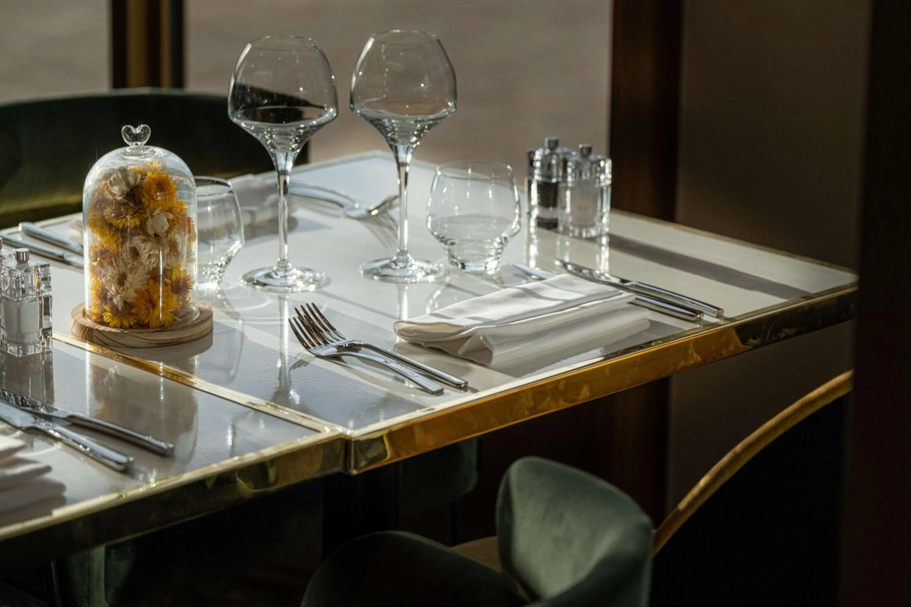 Restaurant/places to eat in Radisson Blu Grand Hotel & Spa, Malo-Les-Bains