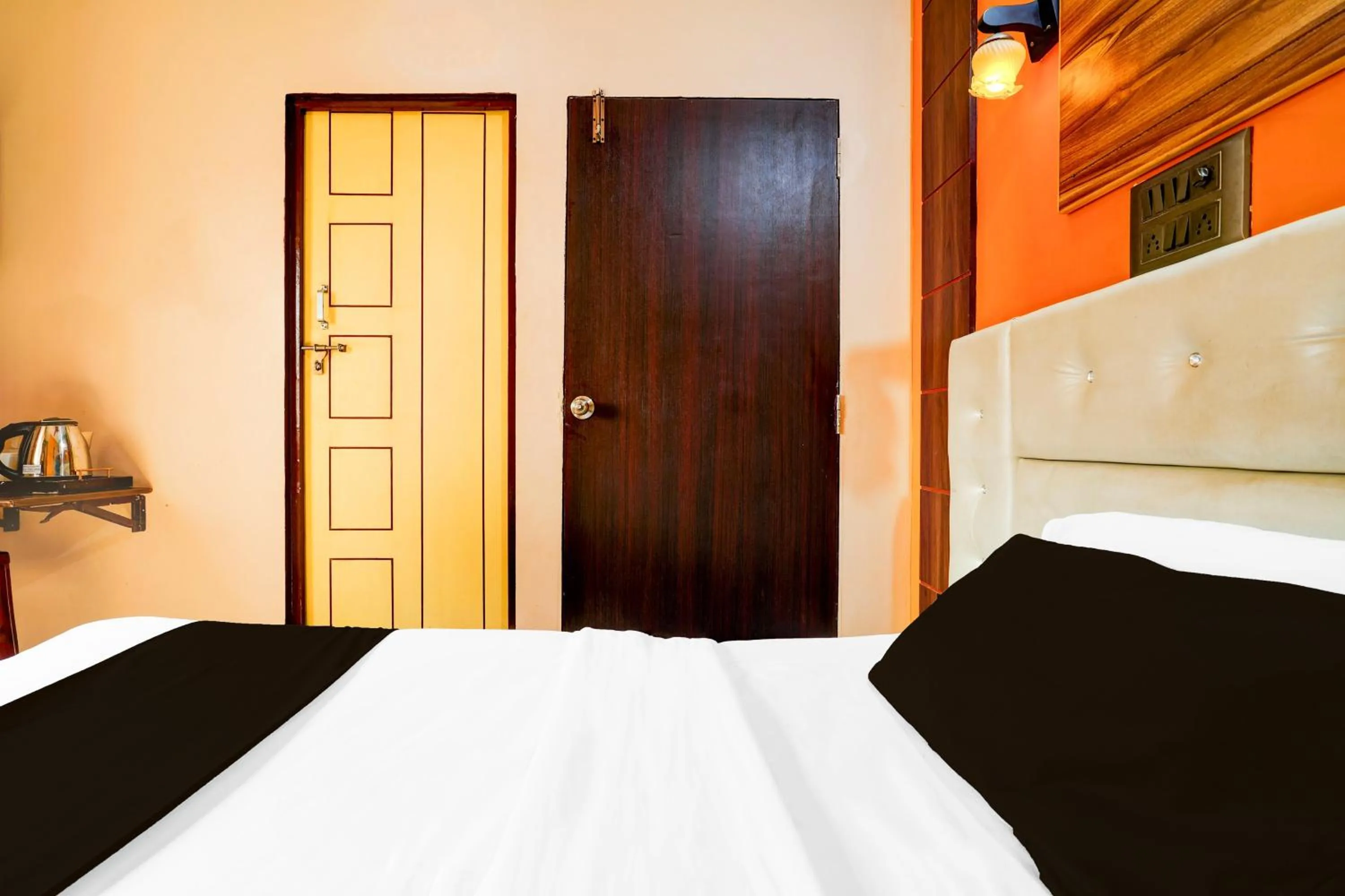 Bedroom in Hotel O SAS ROYAL GALAXY