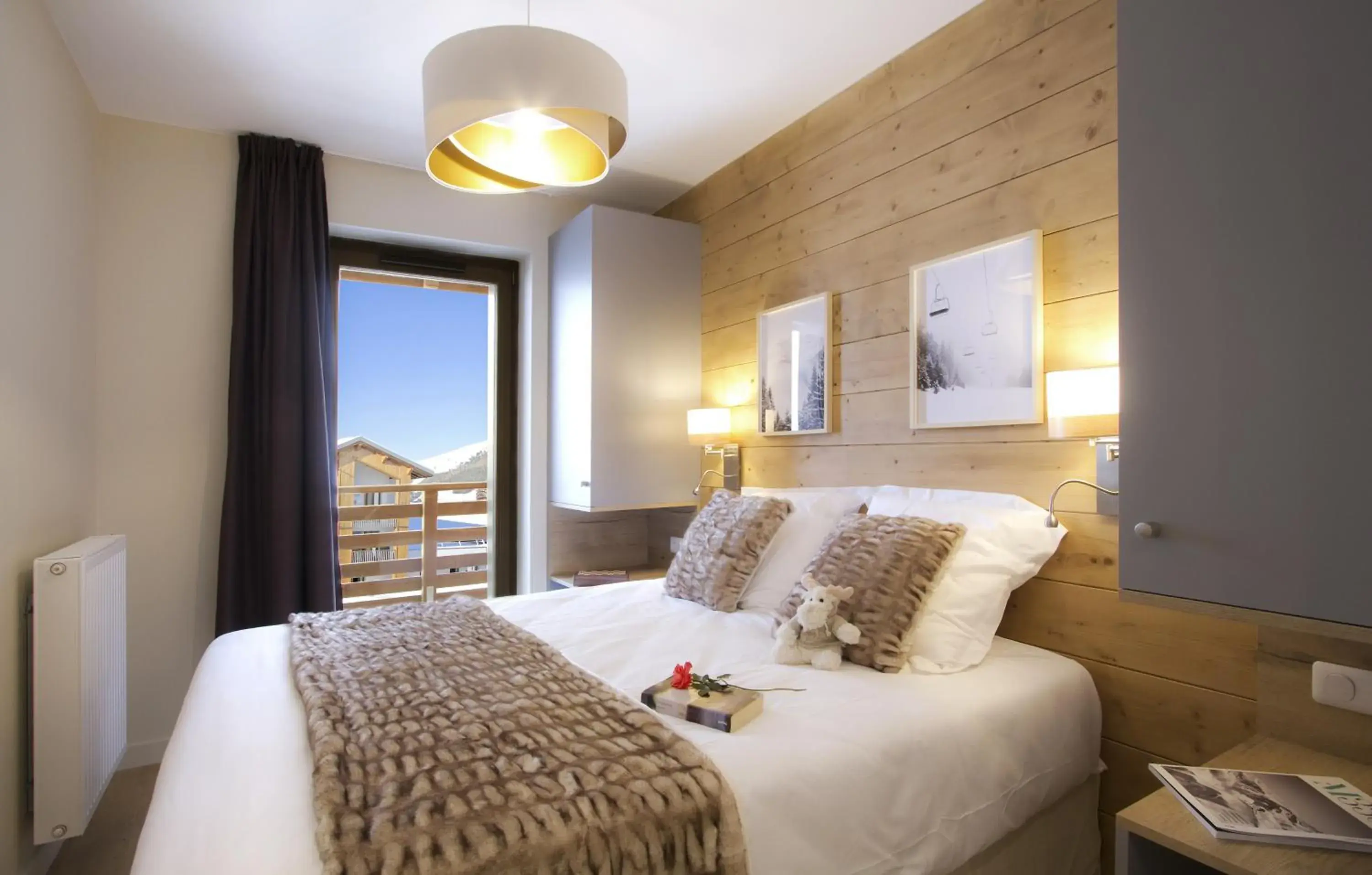 Bedroom, Bed in Résidence Prestige Odalys l'Éclose Bedroom, Bed in Résidence Prestige Odalys l'Éclose