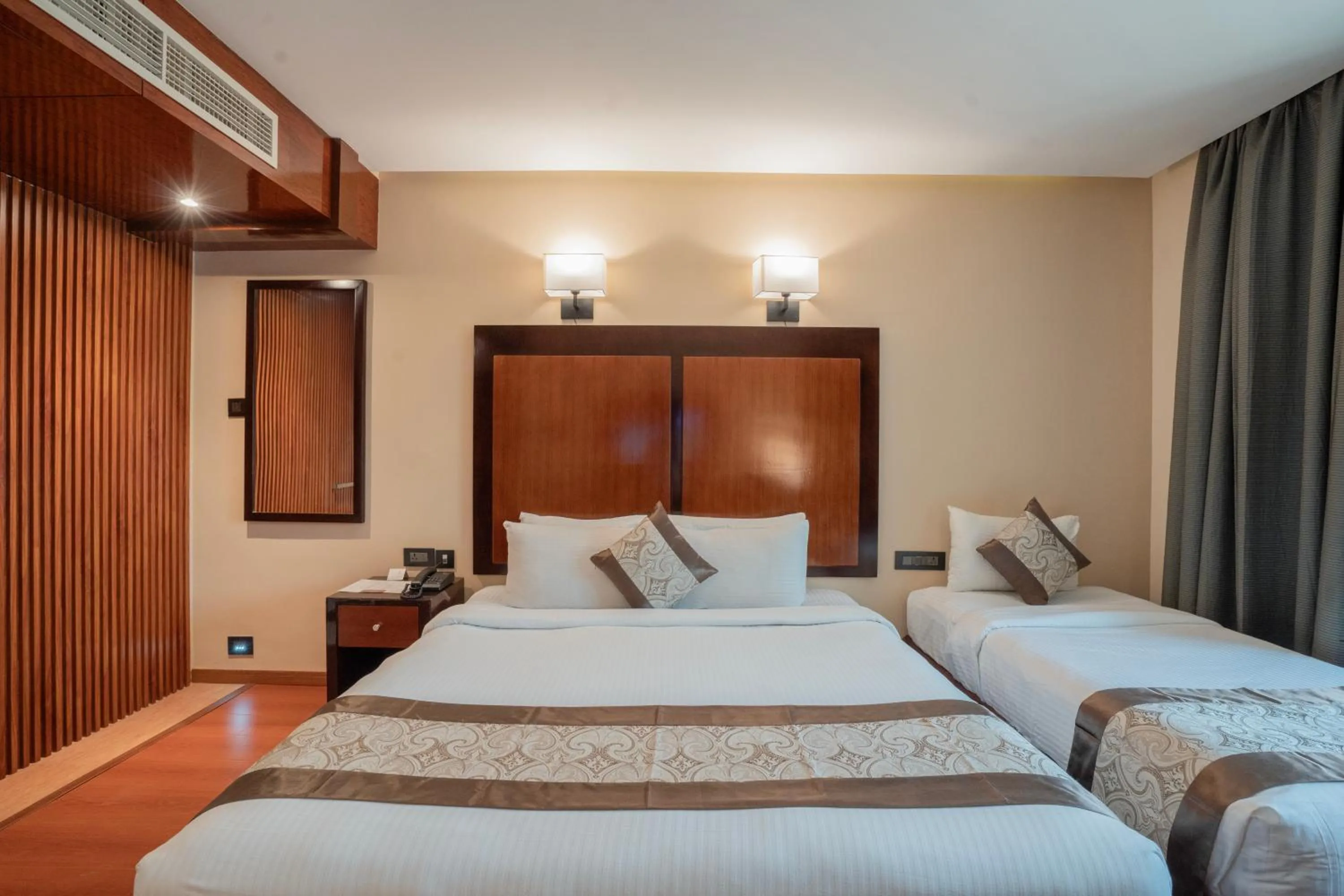 Bed in Park Avenue Hotel Nungambakkam