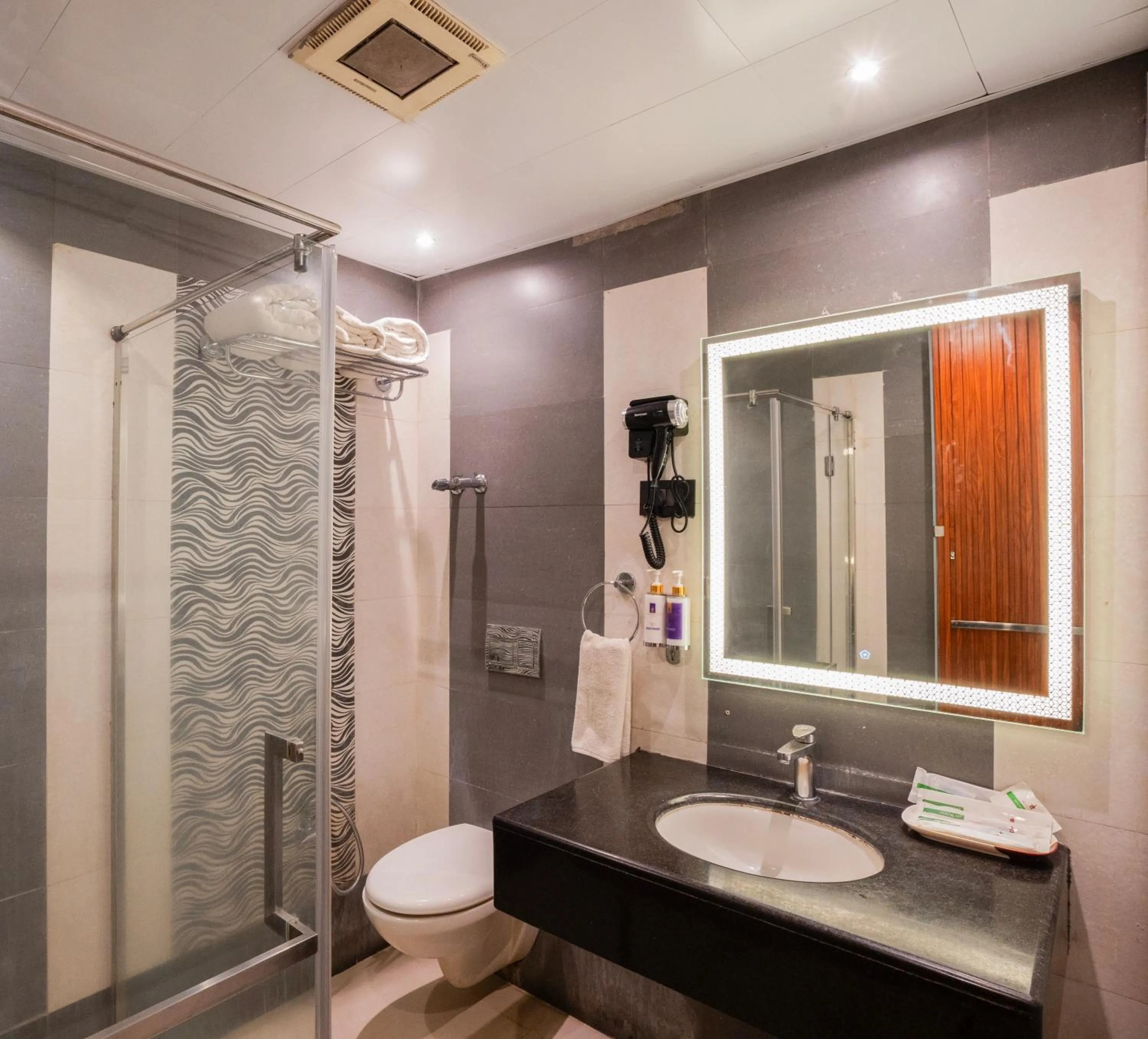 Park Avenue Hotel Nungambakkam