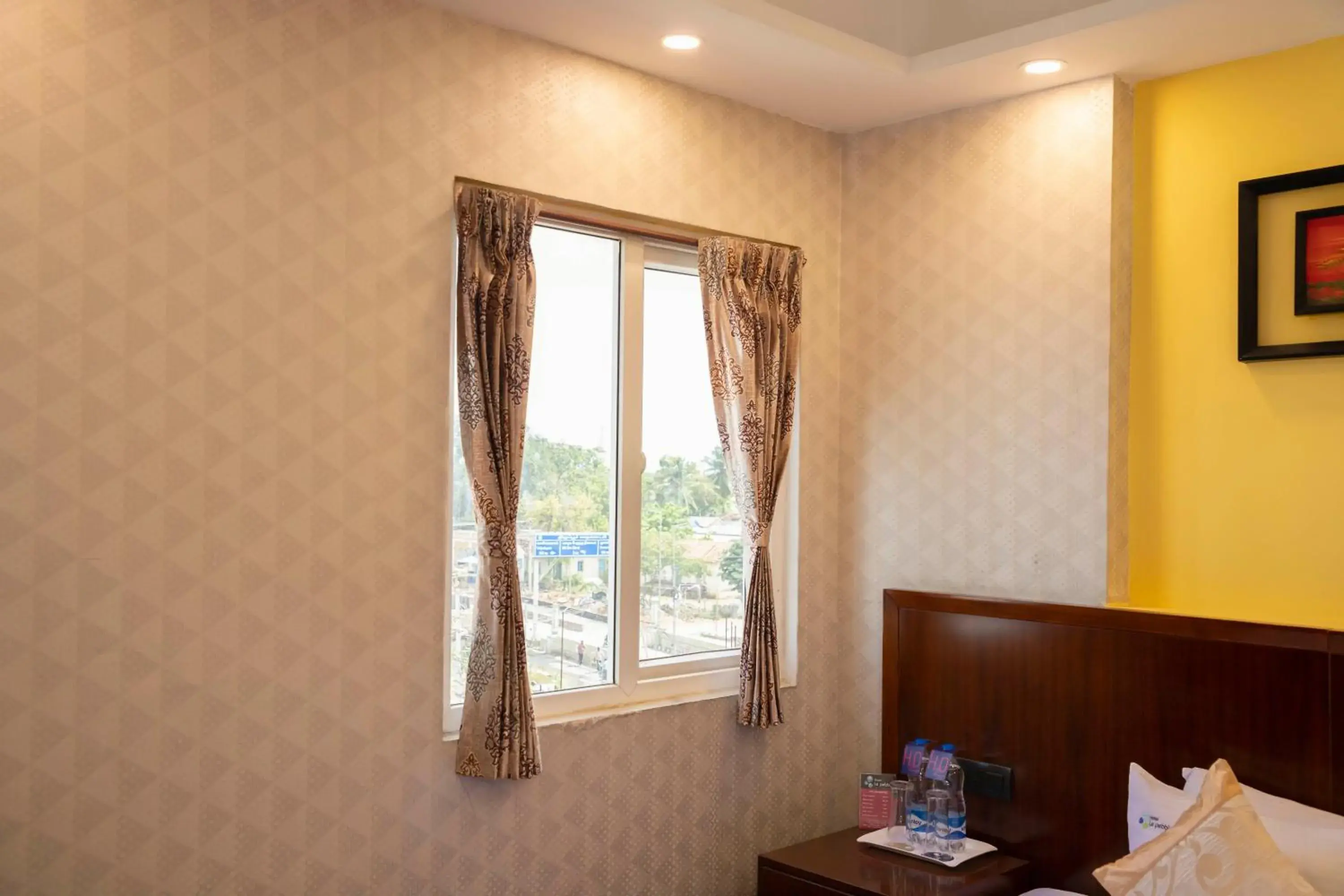 View (from property/room), Bed in THE PEBBLE Boutique Hotel View (from property/room), Bed in THE PEBBLE Boutique Hotel