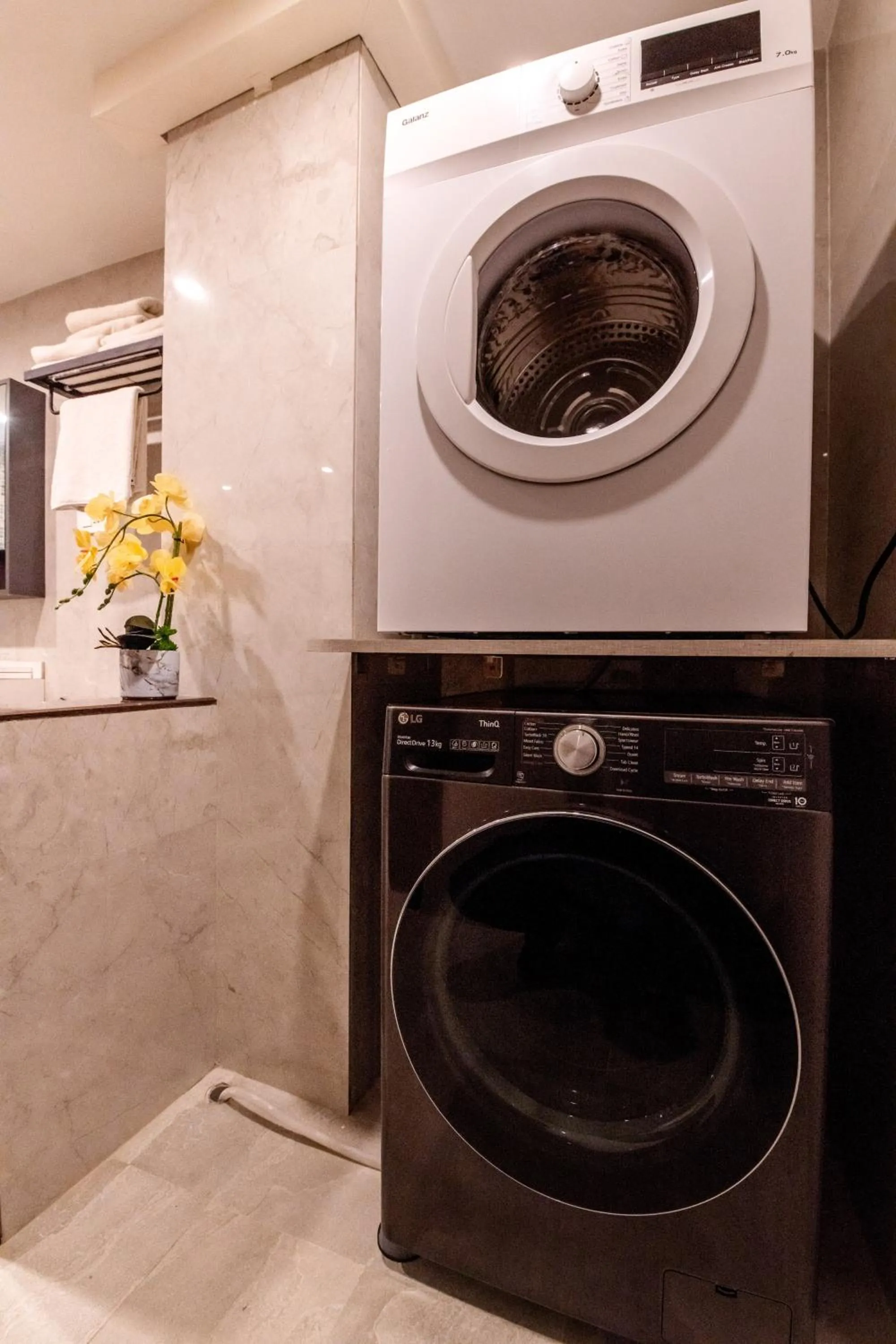 washing machine in Mila Hotel