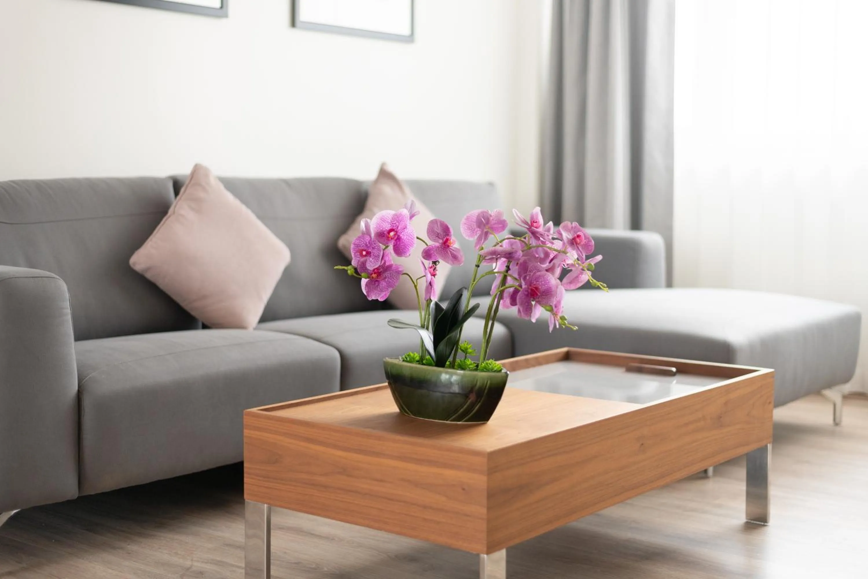 Living room in Mila Hotel