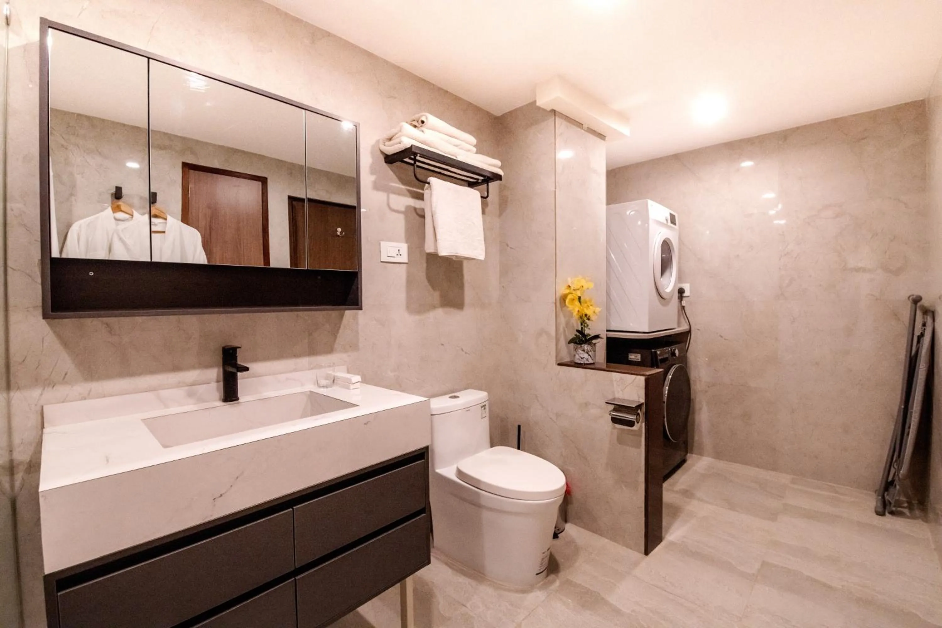 Shower in Mila Hotel