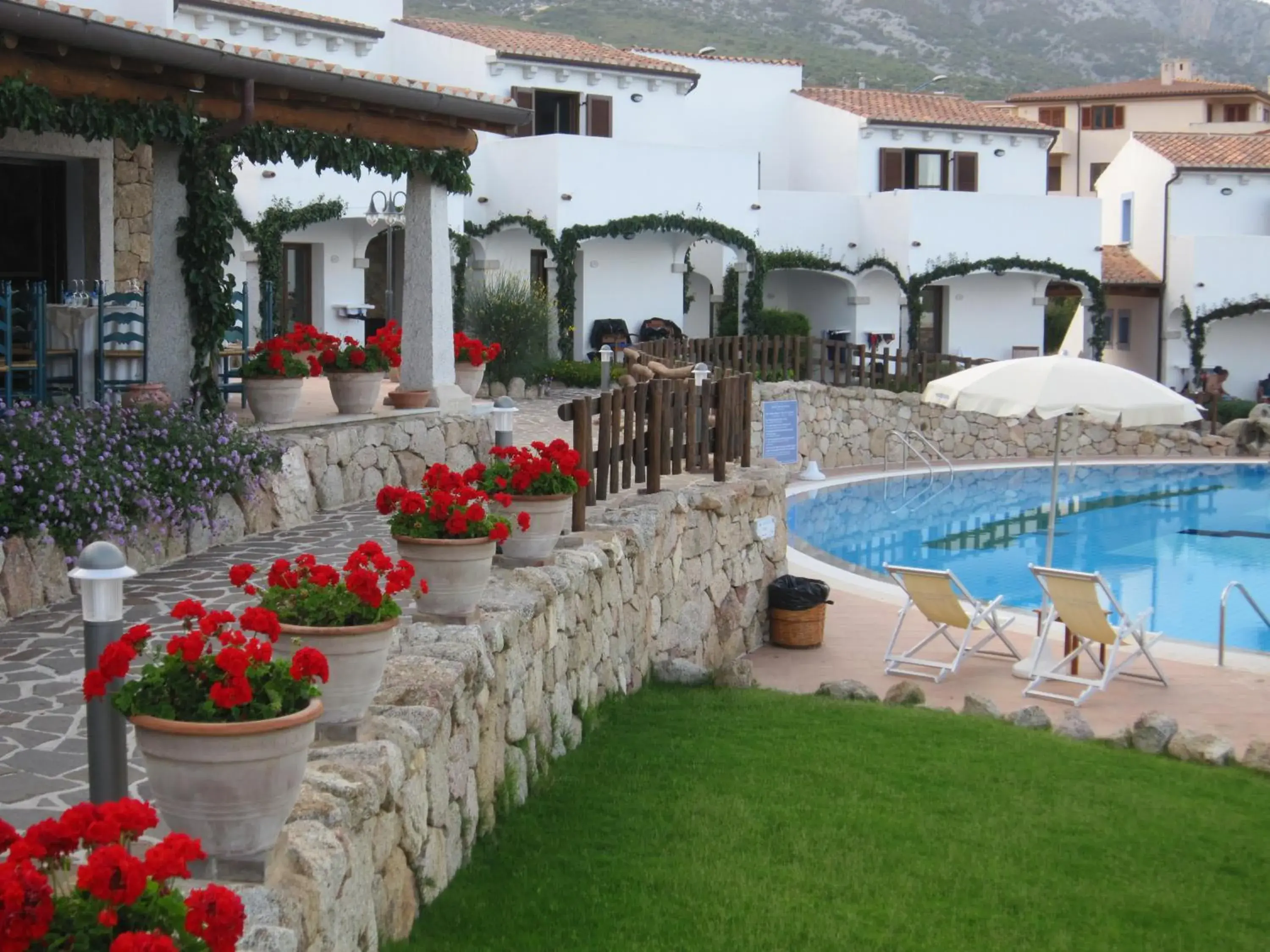 Pool view in Hotel Resort Nuraghe Arvu Pool view in Hotel Resort Nuraghe Arvu