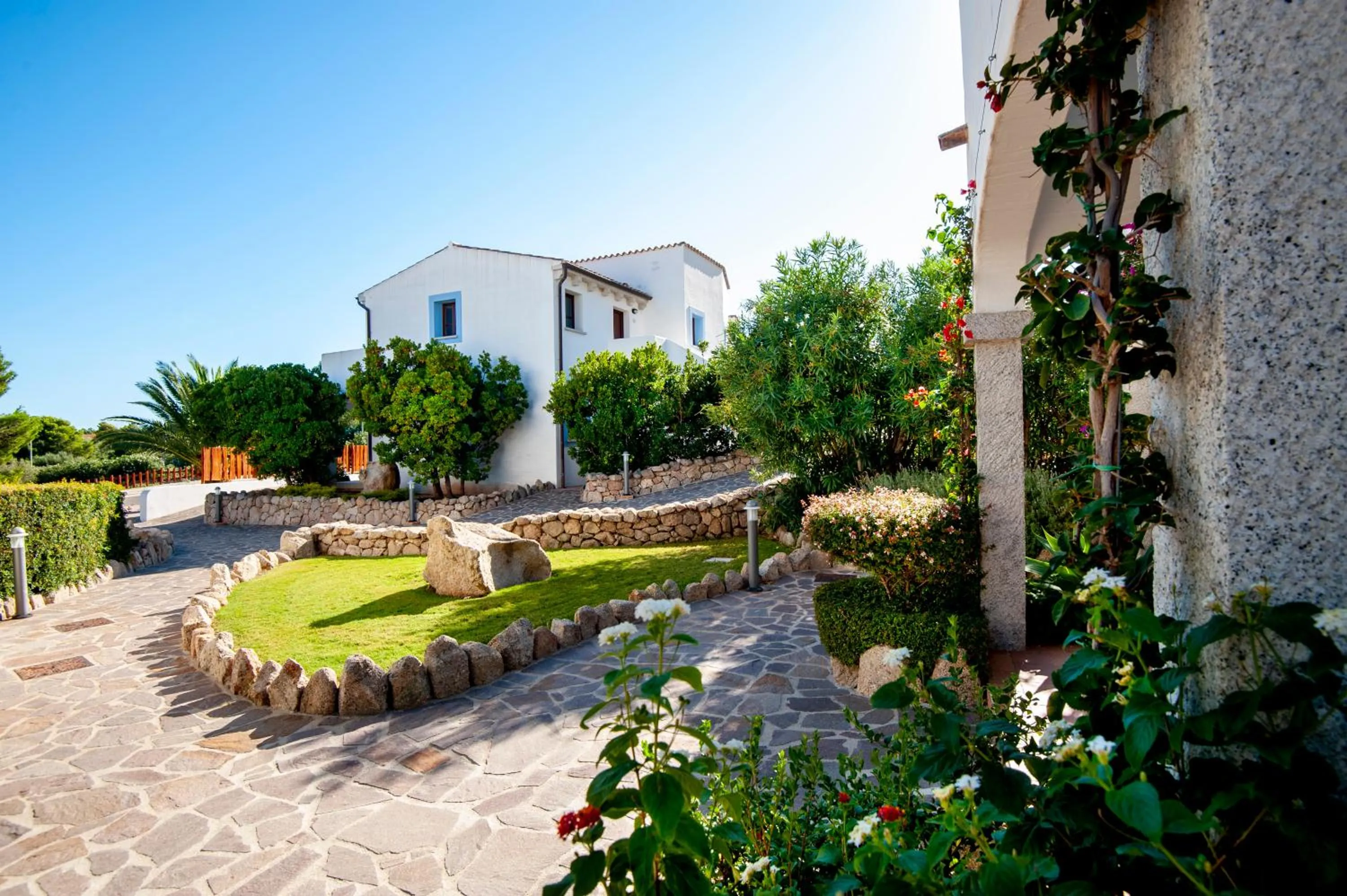 Garden in Hotel Resort Nuraghe Arvu