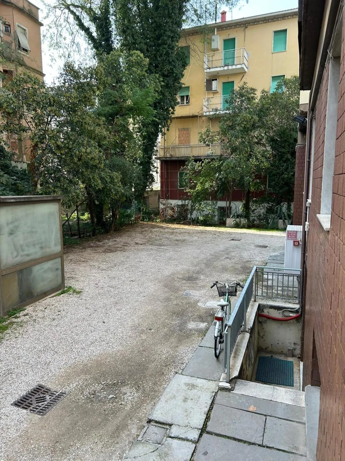 Parking in Hotel Napoleon - City & Station