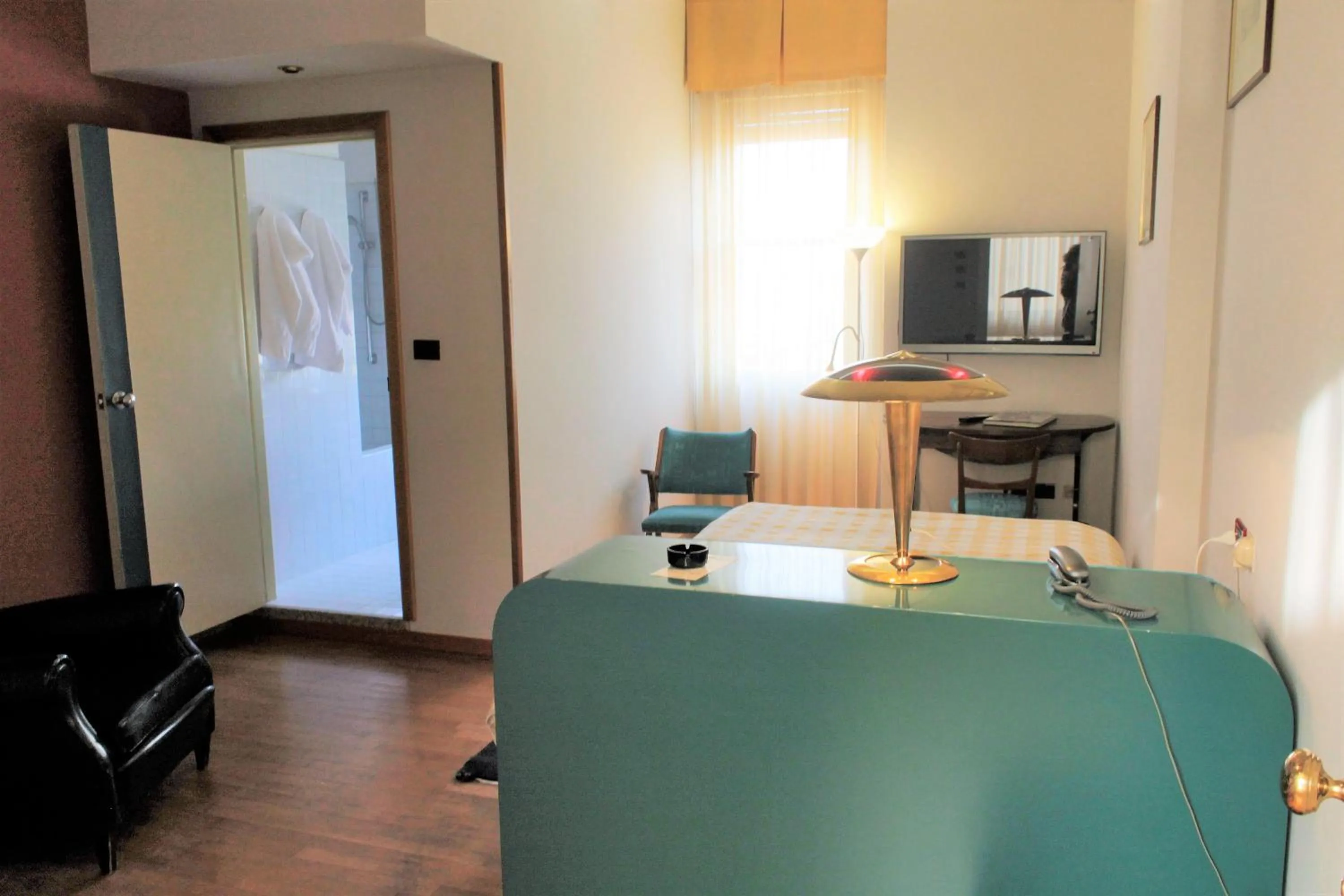 Bed in Hotel Napoleon - City & Station