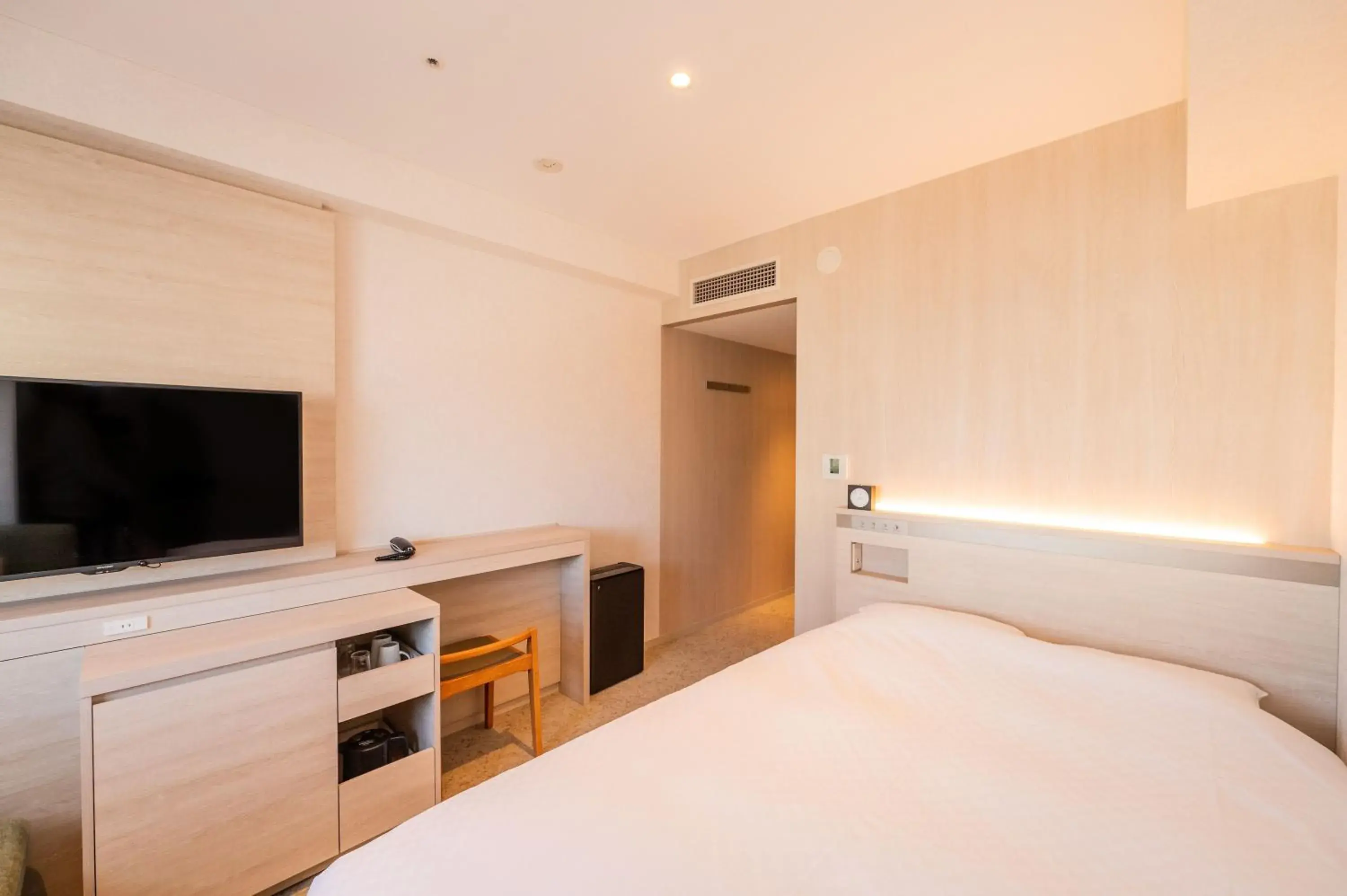 Bed in Richmond Hotel Sendai - Reopened After Renovation on 28 Dec 2024 Bed in Richmond Hotel Sendai - Reopened After Renovation on 28 Dec 2024