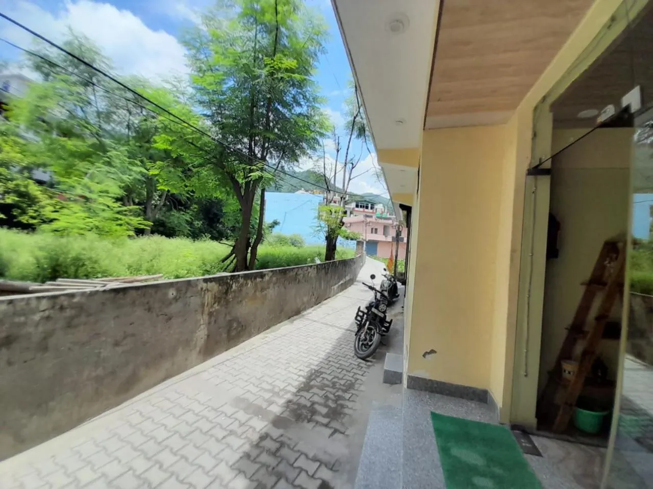 Hotel Krishna Rishikesh