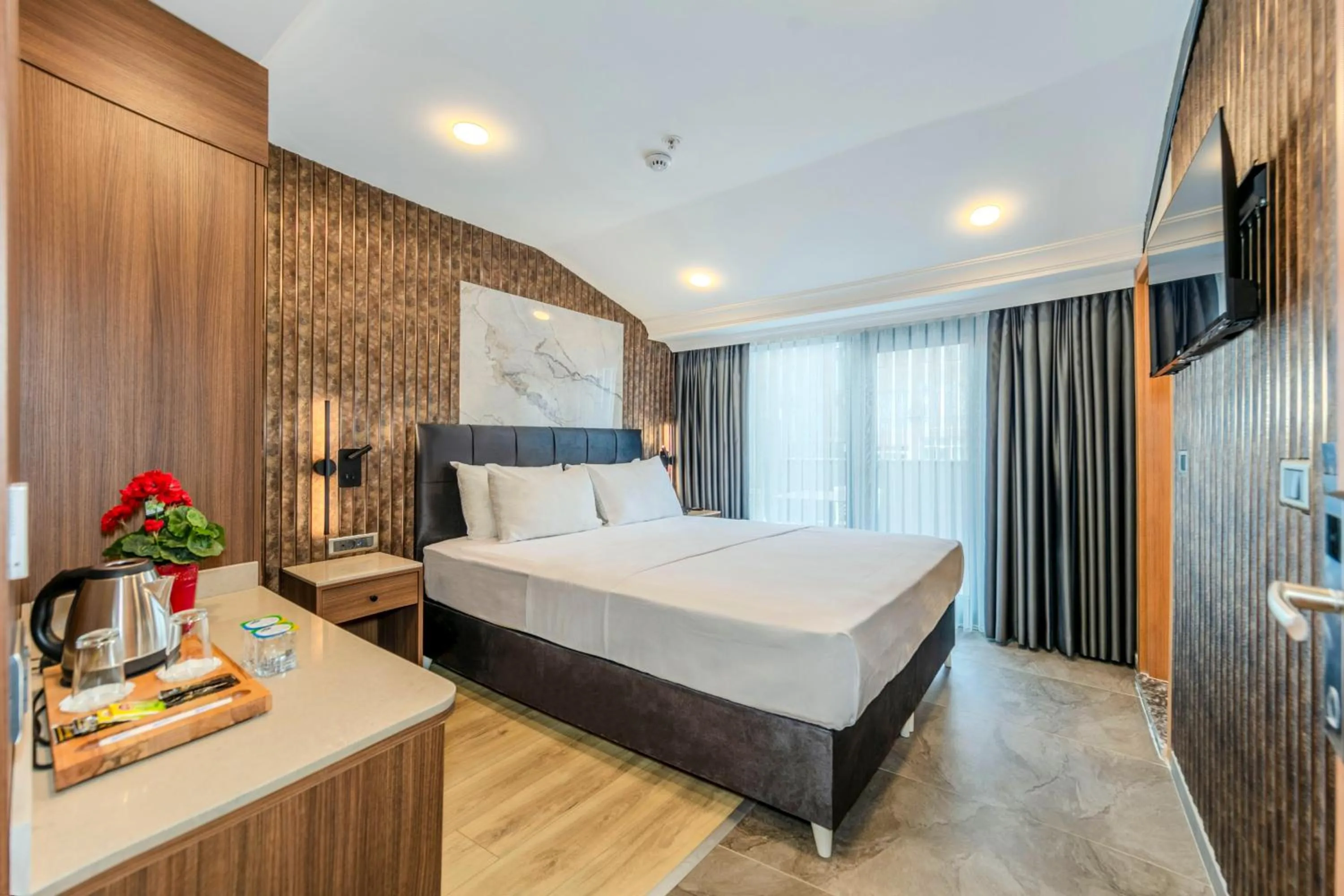 Photo of the whole room, Bed in Hamitbey Hotel Yenikapı