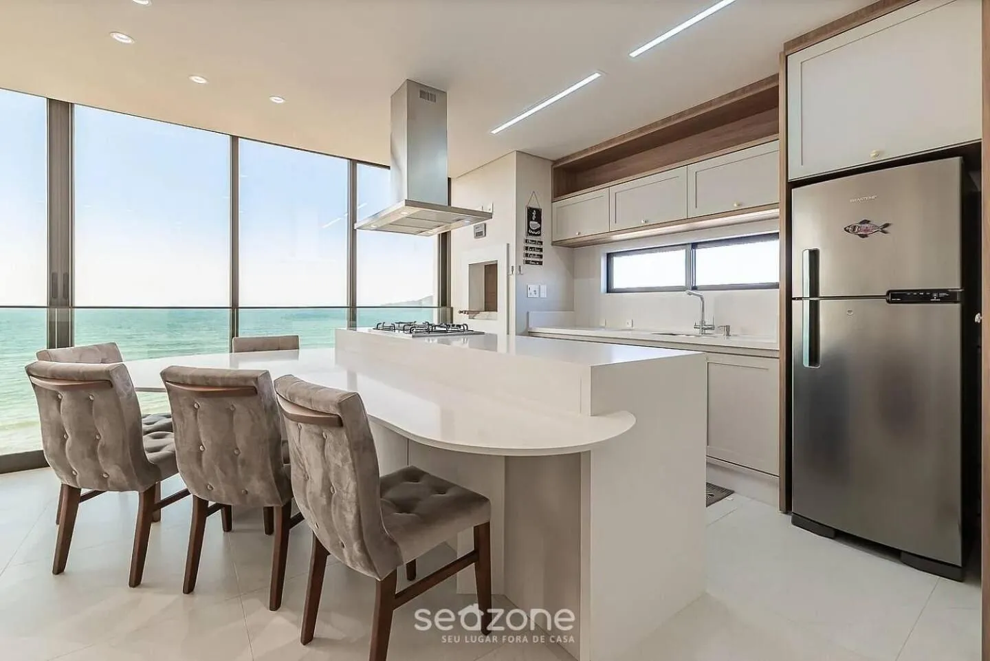 Modern apt sea view 75m beach LLR802