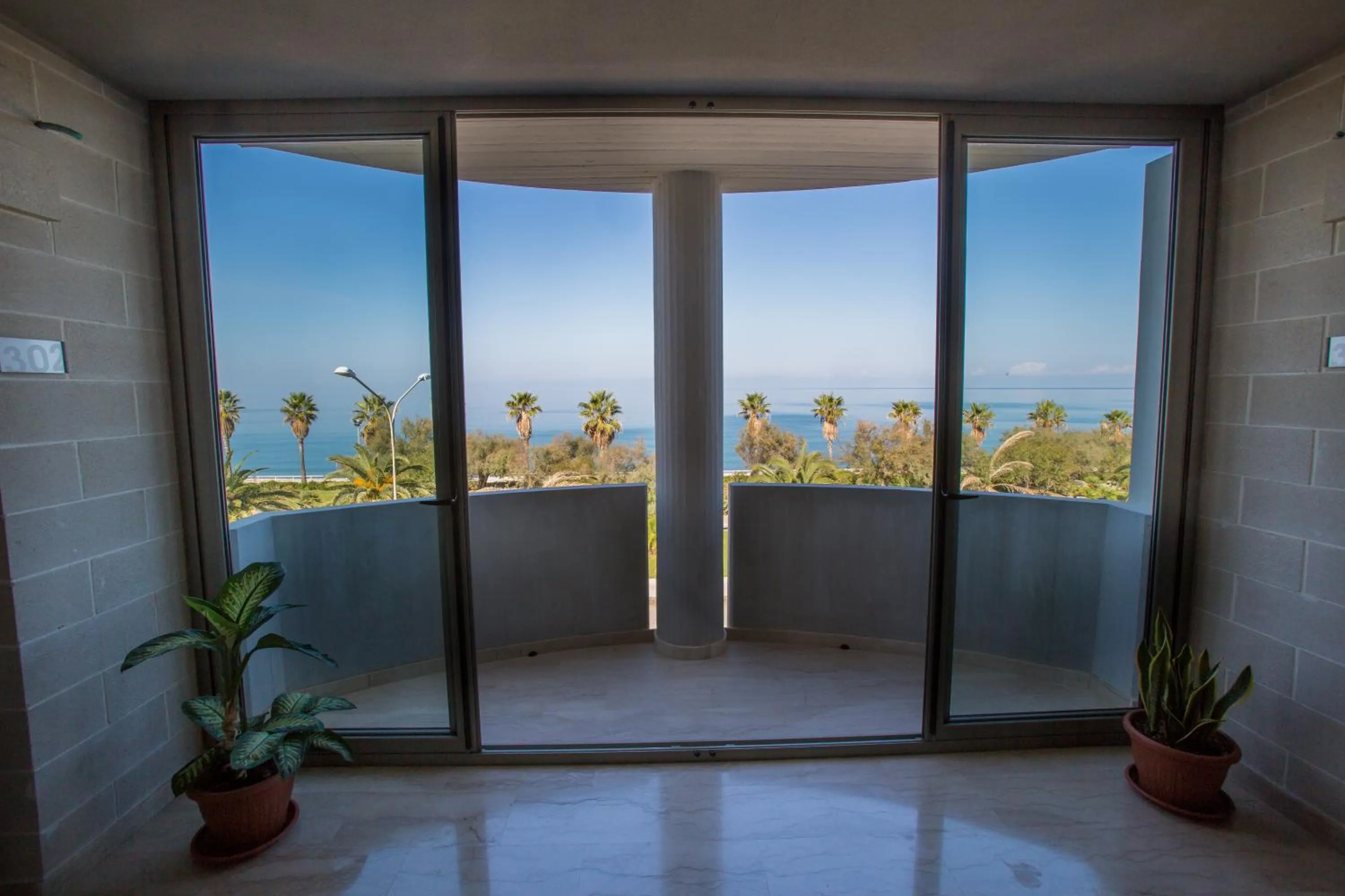 Sea view in Residence Miljunka