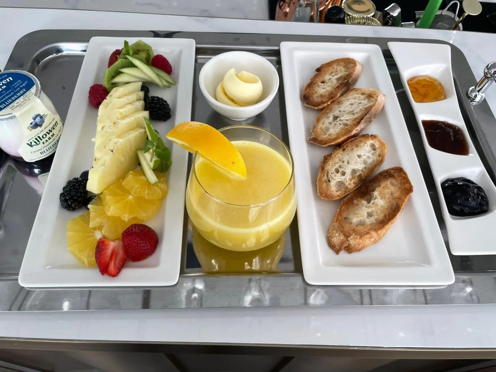 Food and drinks in Lusso Hometels J One Business Bay