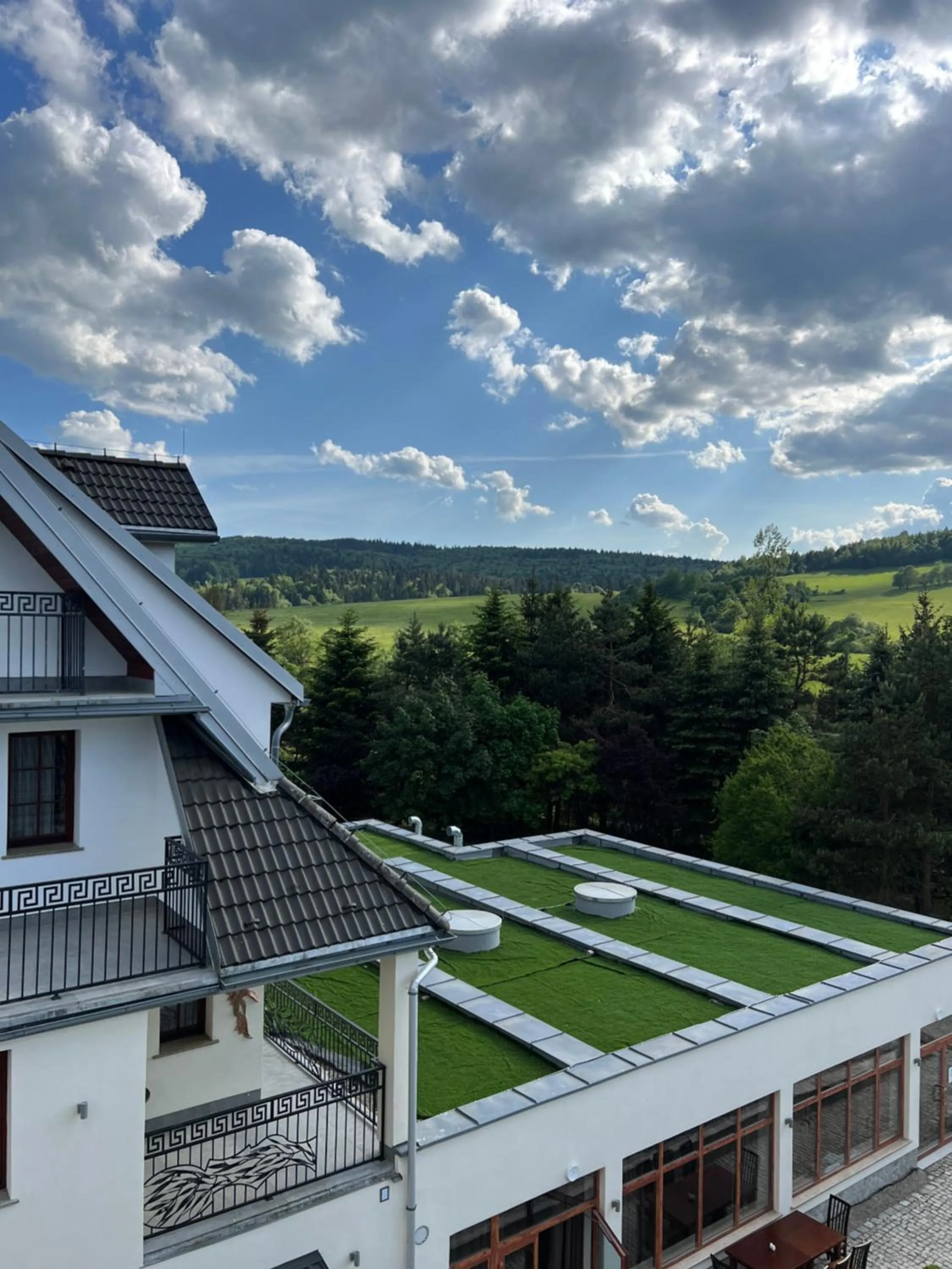 Property building in Końska Dolina