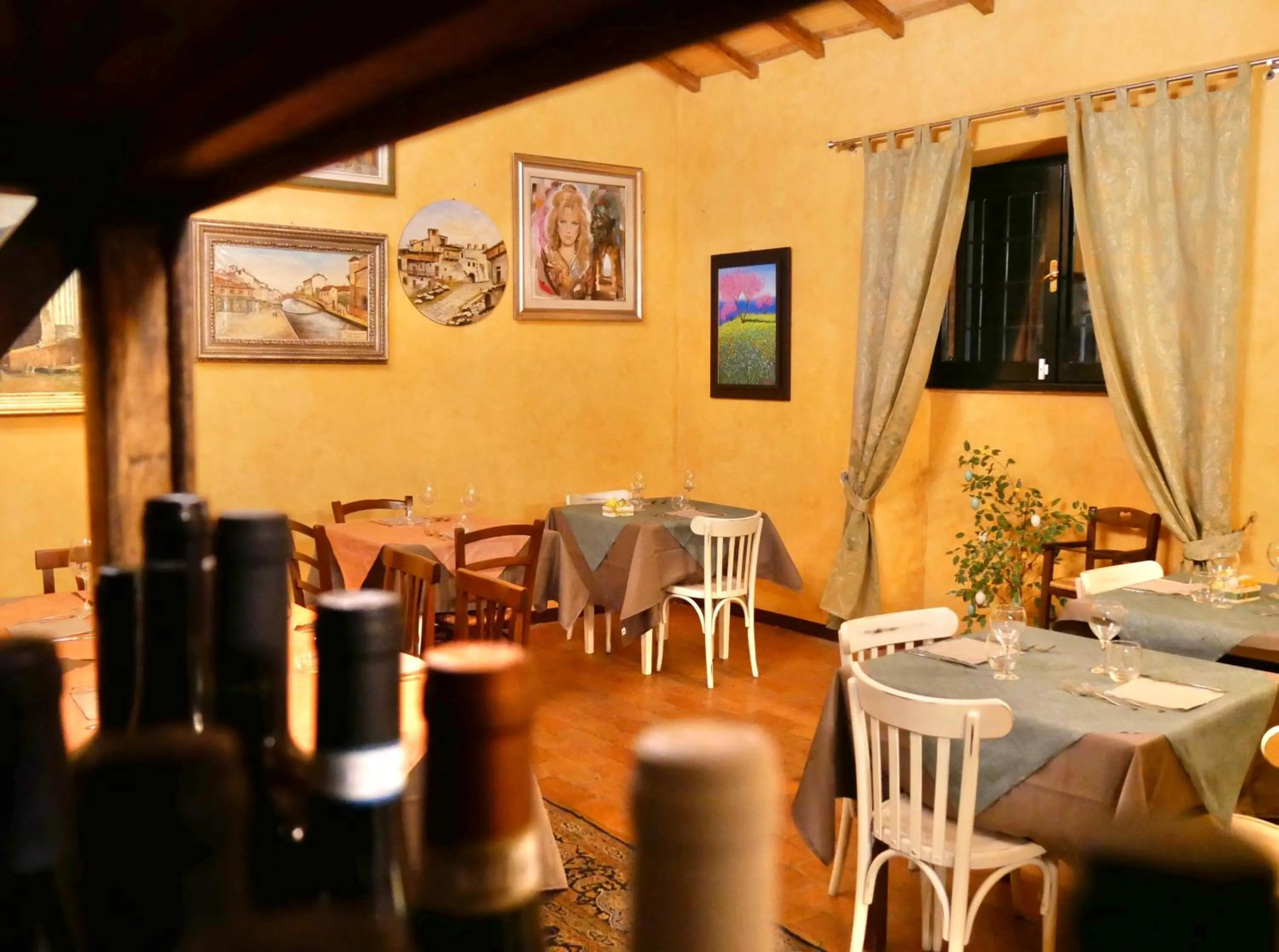 Restaurant/Places to Eat in L'antico Granaio