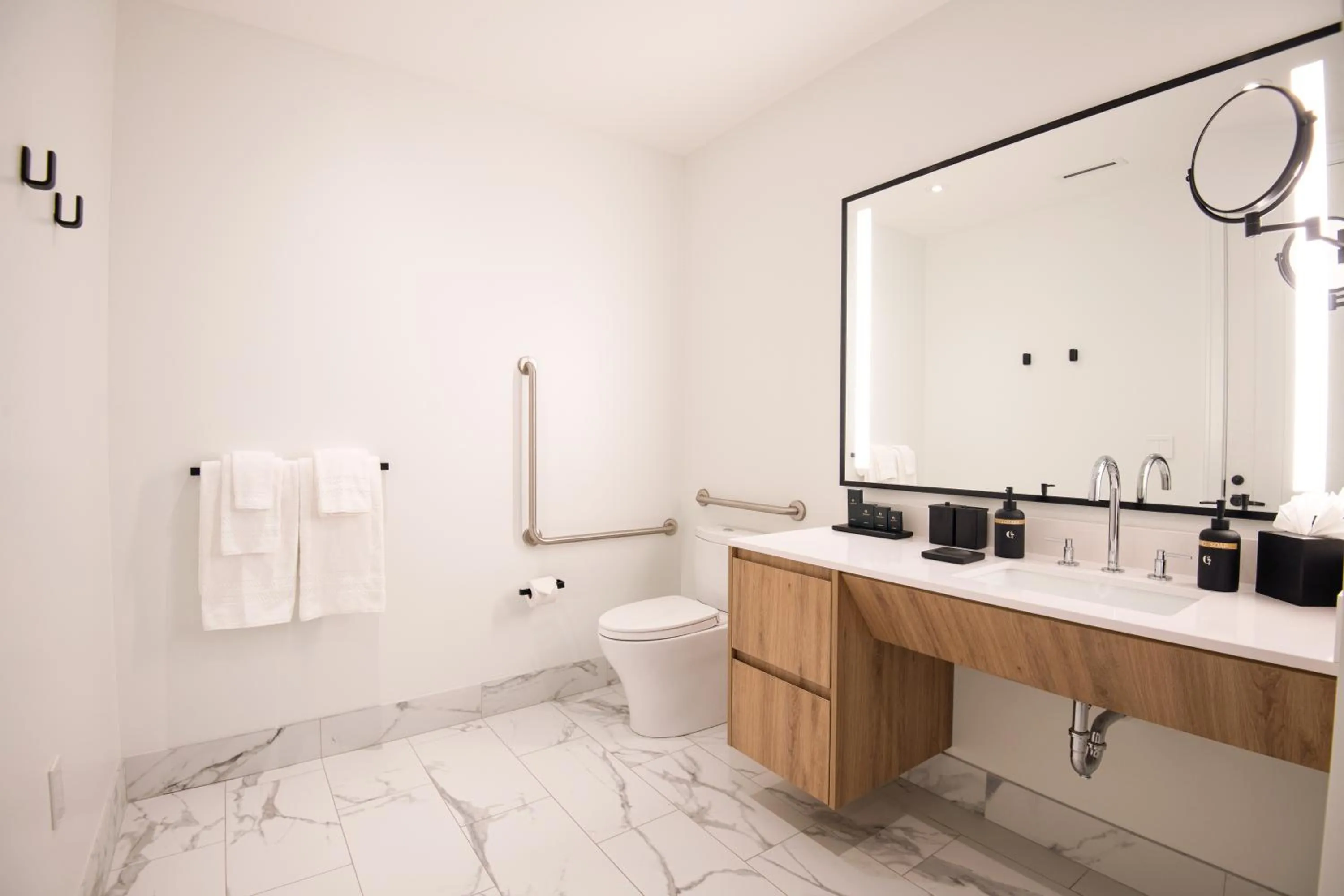 Toilet in Goldwynn Resort & Residences