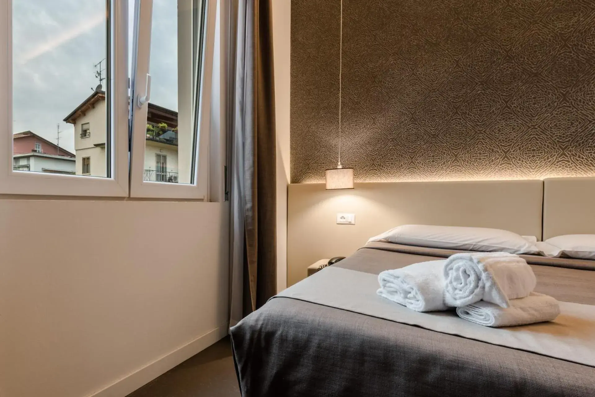 Budget Double or Twin Room in Hotel Palazzo del Garda & Spa Budget Double or Twin Room in Hotel Palazzo del Garda & Spa