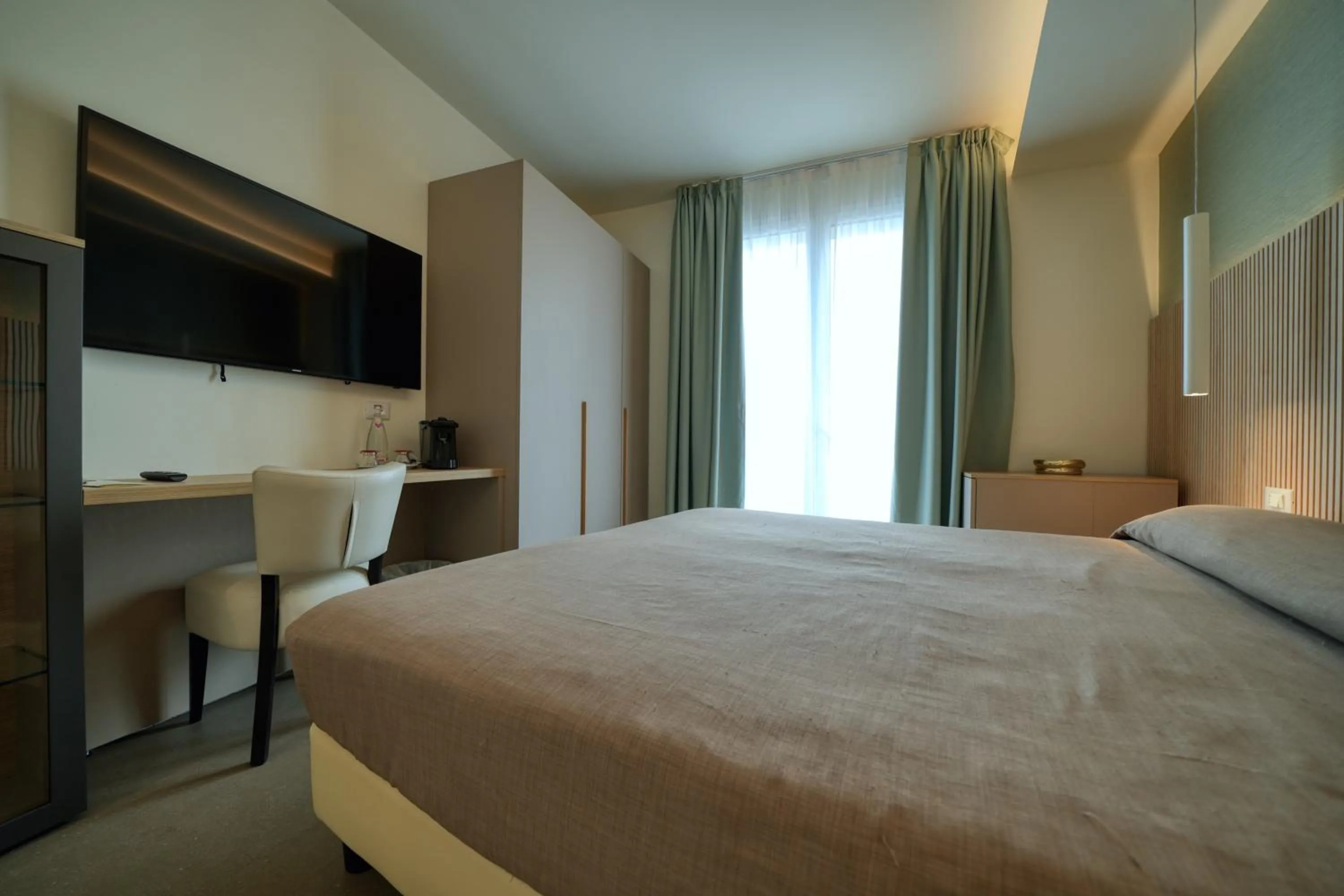 Bed in Hotel Palazzo del Garda & Spa