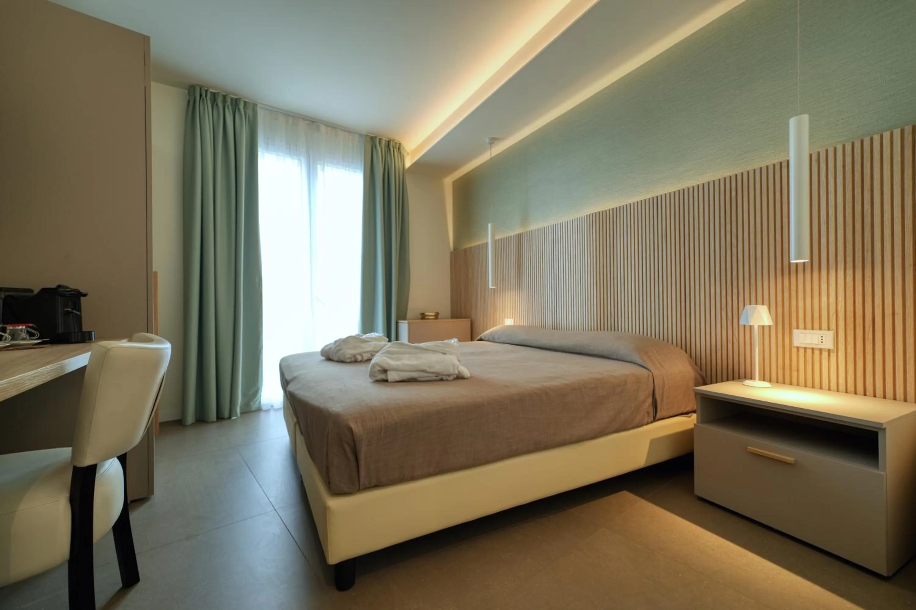 Bed in Hotel Palazzo del Garda & Spa