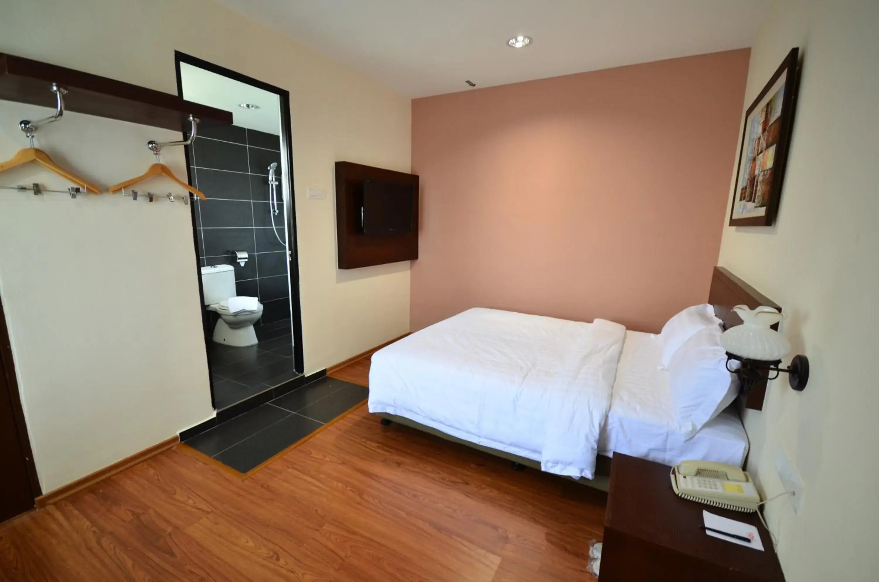 Deluxe Double Room in 906 Riverside Hotel Malacca Deluxe Double Room in 906 Riverside Hotel Malacca