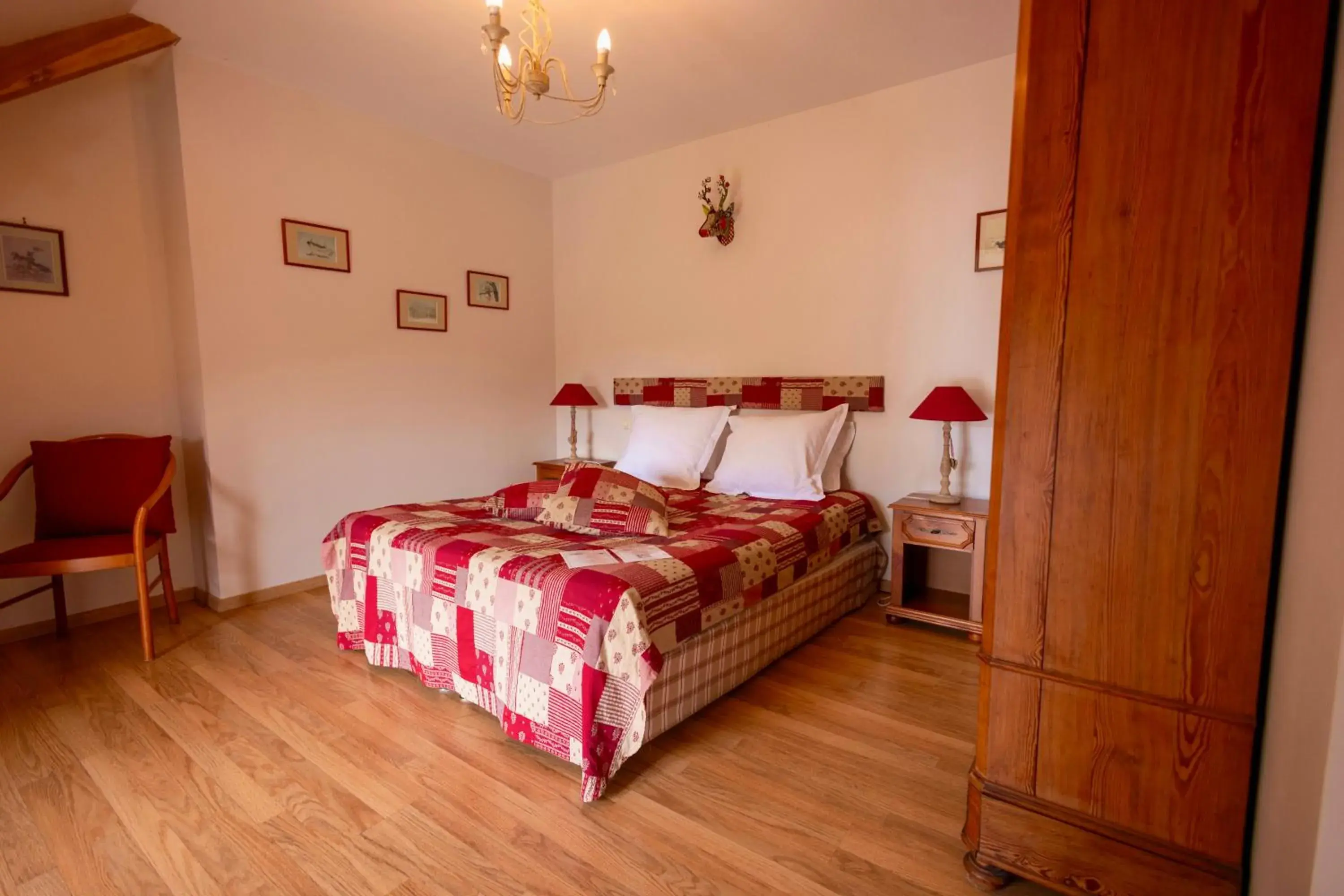 Comfort Triple Room with Shower - single occupancy in Ferme de Marpalu Comfort Triple Room with Shower - single occupancy in Ferme de Marpalu