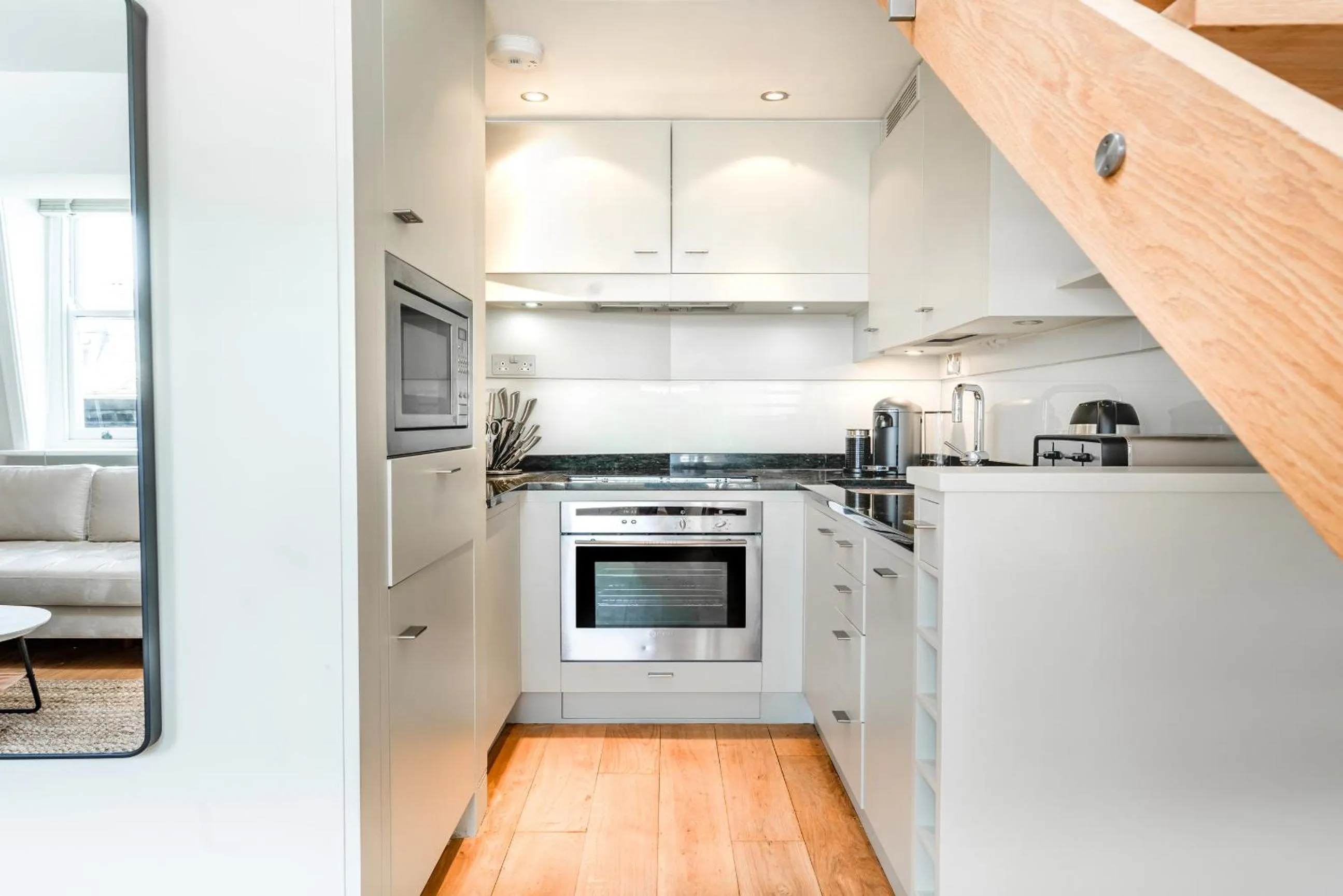 Kitchen or kitchenette in Be London - The Covent Garden Residences
