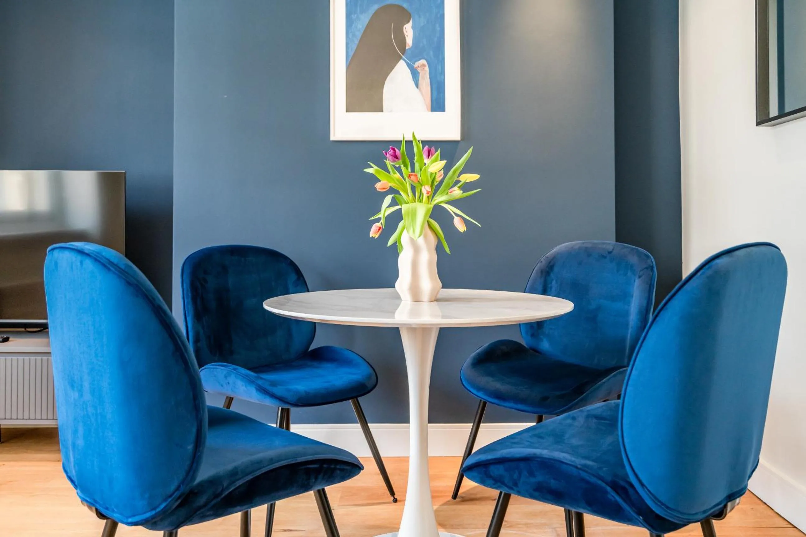 Seating area in Be London - The Covent Garden Residences