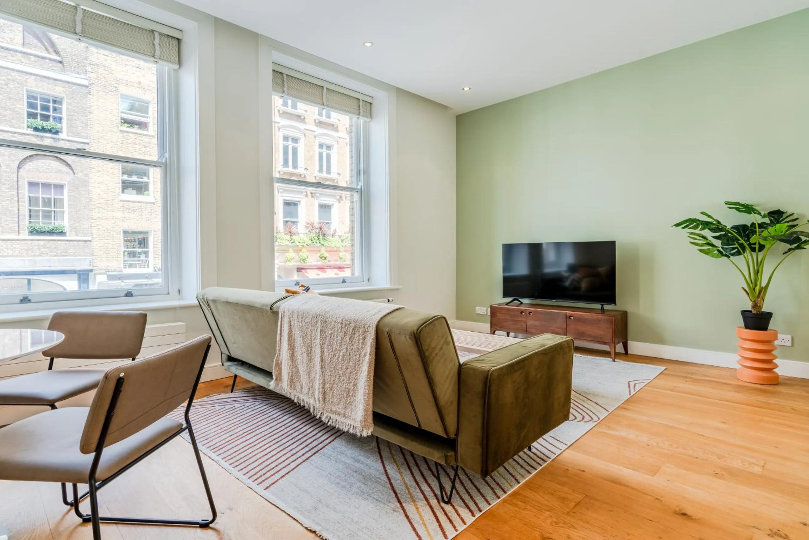 Living room in Be London - The Covent Garden Residences