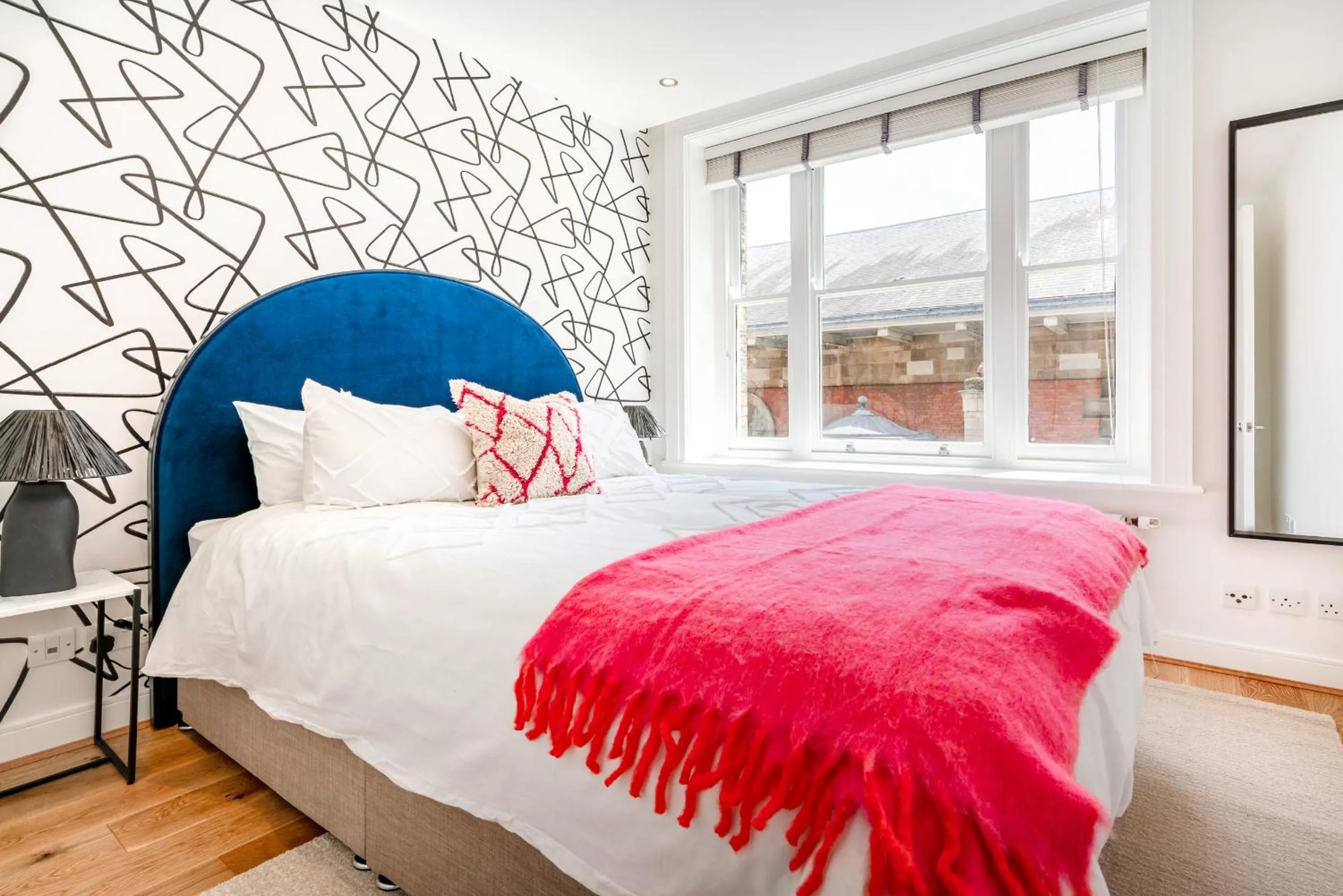 Bedroom, Bed in Be London - The Covent Garden Residences