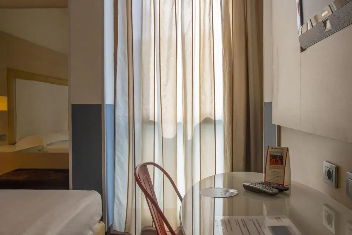 Superior Double Room in Smy Bologna Centrale Superior Double Room in Smy Bologna Centrale