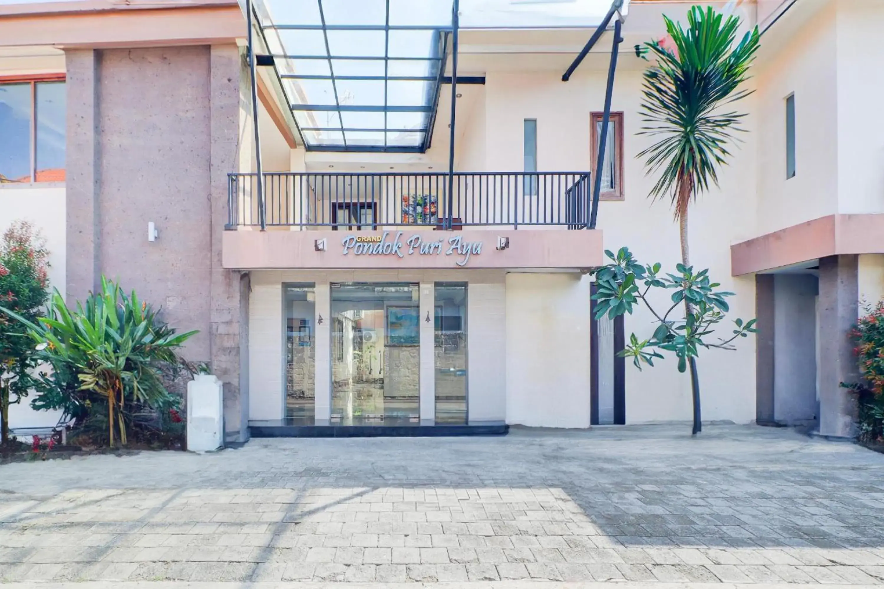 Collection O Near Bajra Sandi Monumen Formerly Grand Pondok Puri Ayu Collection O Near Bajra Sandi Monumen Formerly Grand Pondok Puri Ayu