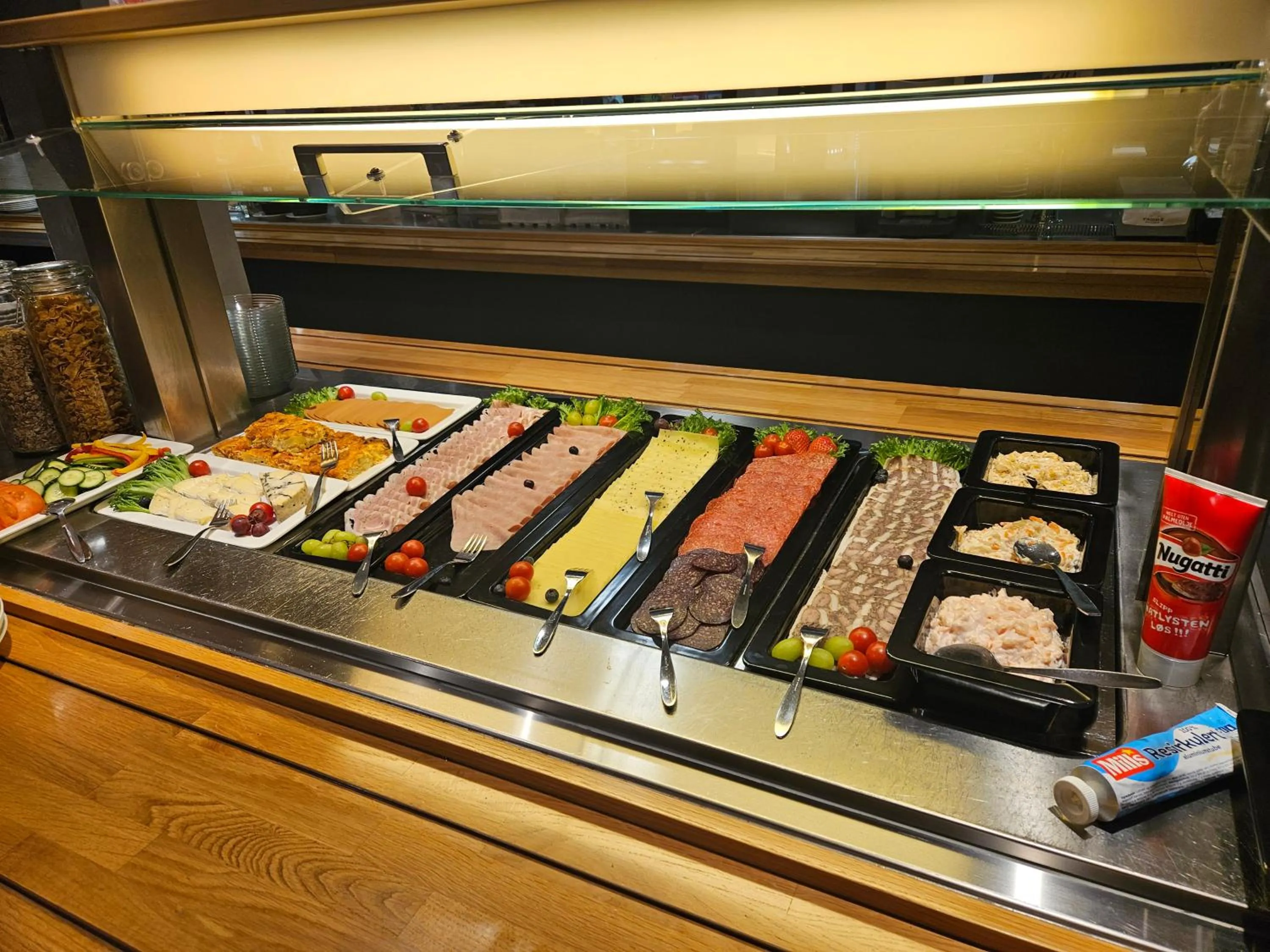 Breakfast in Frich's Rudshøgda