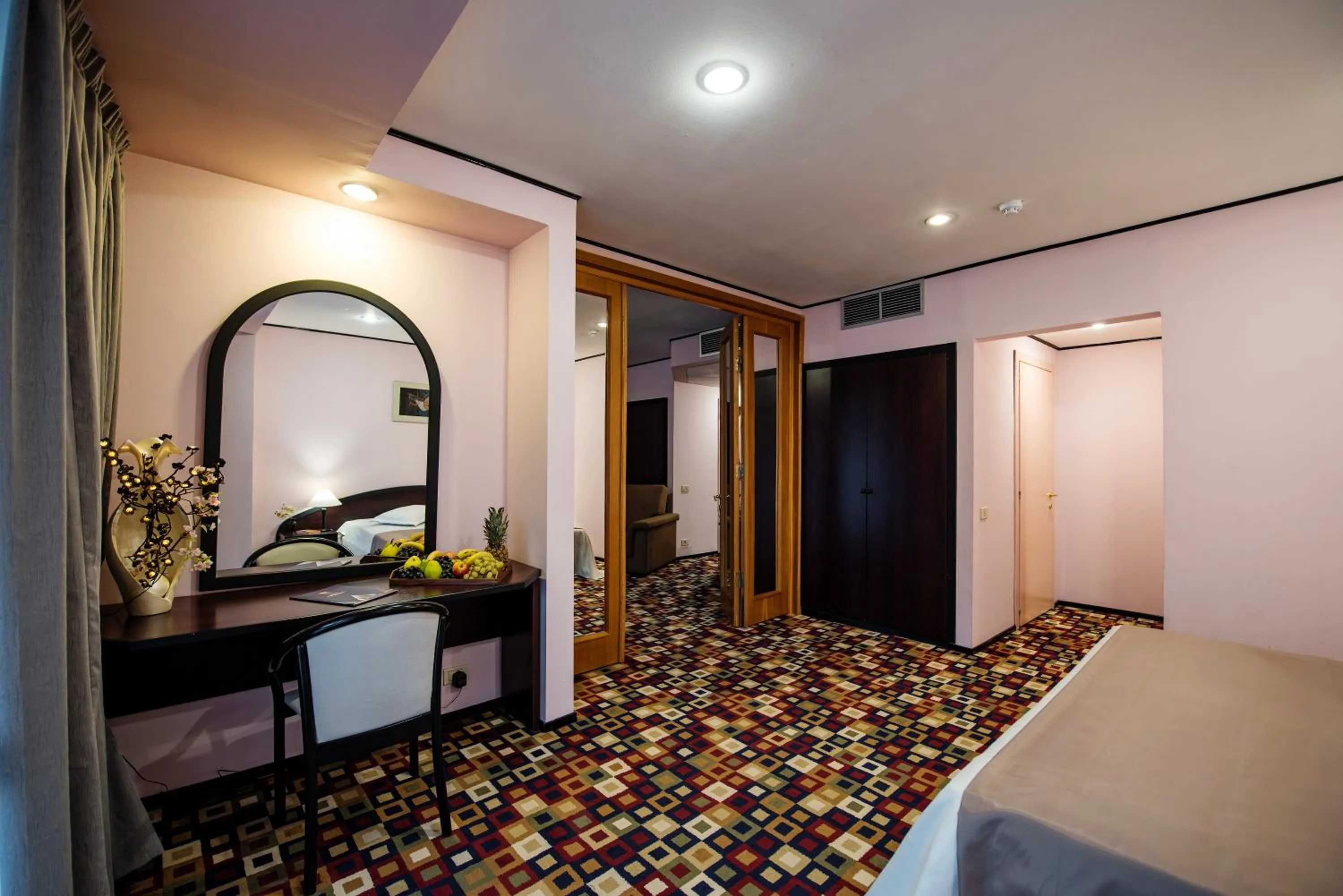 Bedroom, Bed in Hotel Mara