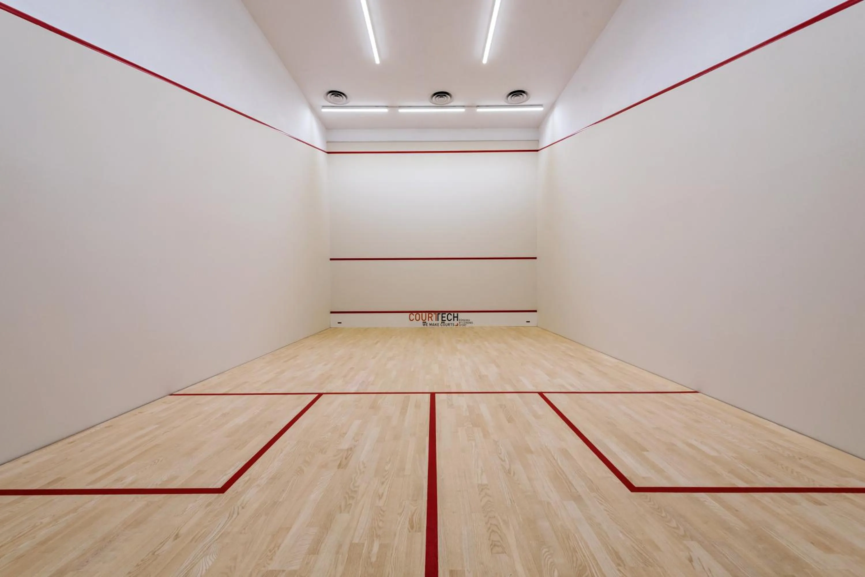 Squash in Hotel Mara