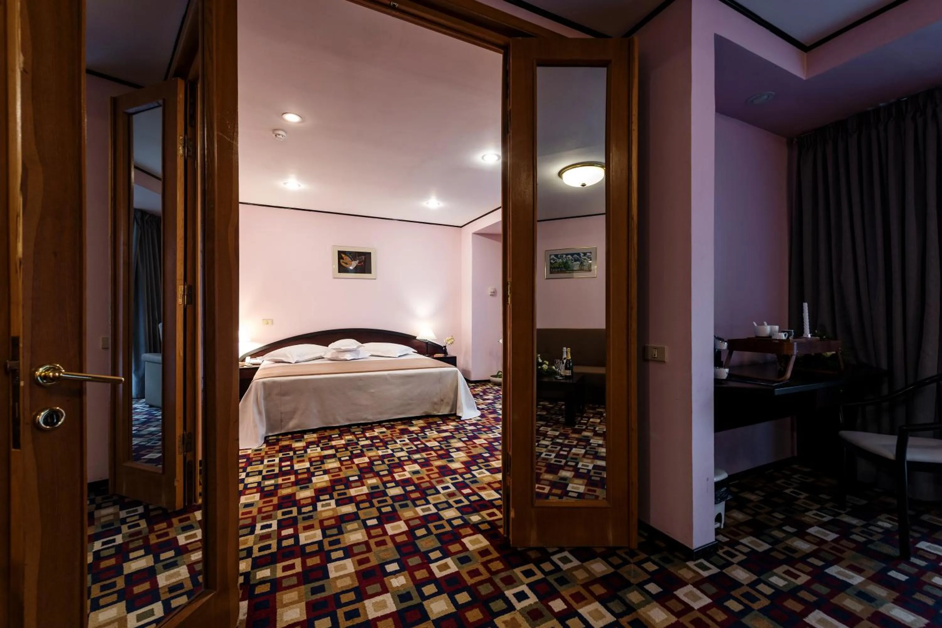 Bed in Hotel Mara