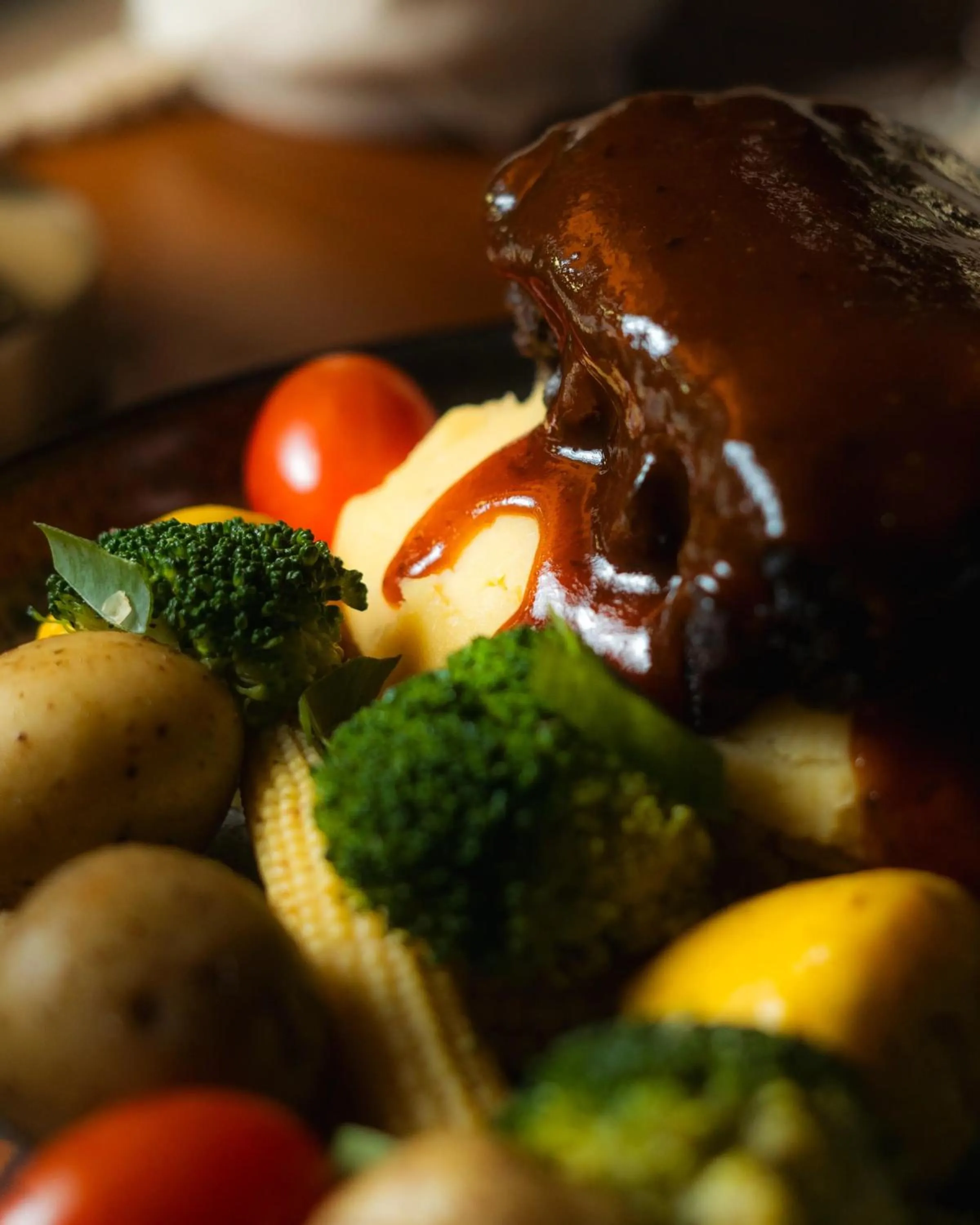 Restaurant/places to eat in Vayu Retreat Villas